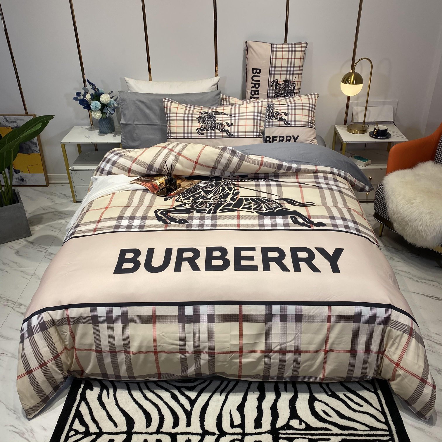 [TOP] BURBERRY Cotton Printing Four-piece Set - Plaid