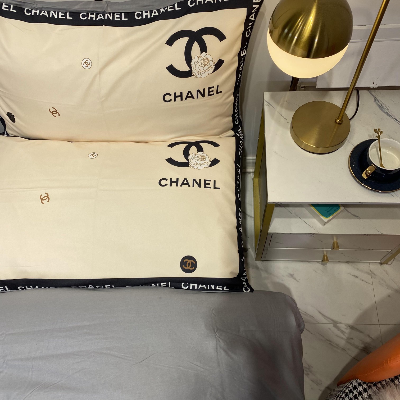 [TOP] CHANEL Cotton Printing Four-piece Set - Beige