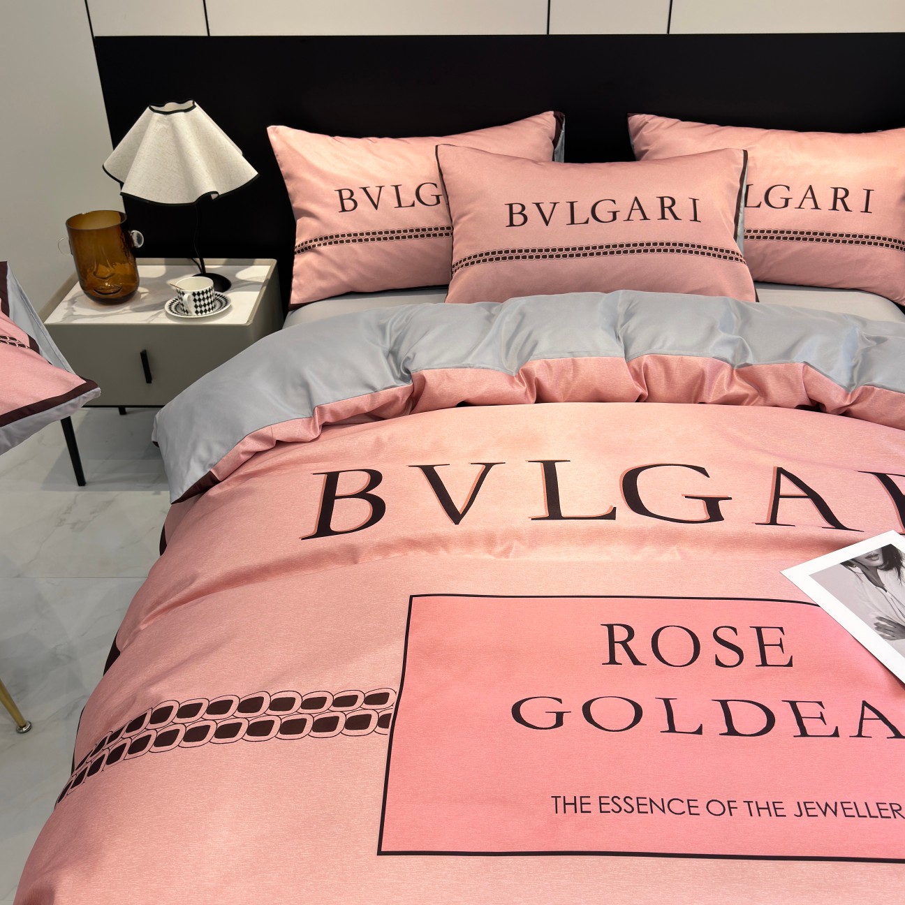 [TOP] BVLGARI Washed Silk Printing Four-piece Set - Pink