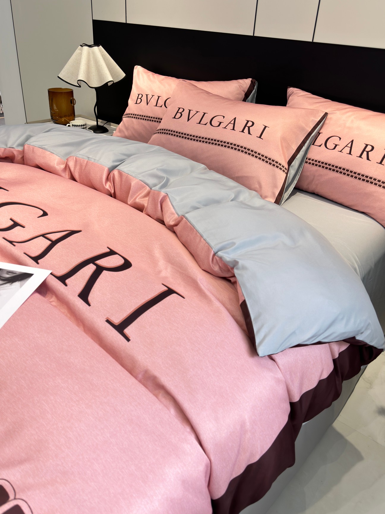 [TOP] BVLGARI Washed Silk Printing Four-piece Set - Pink