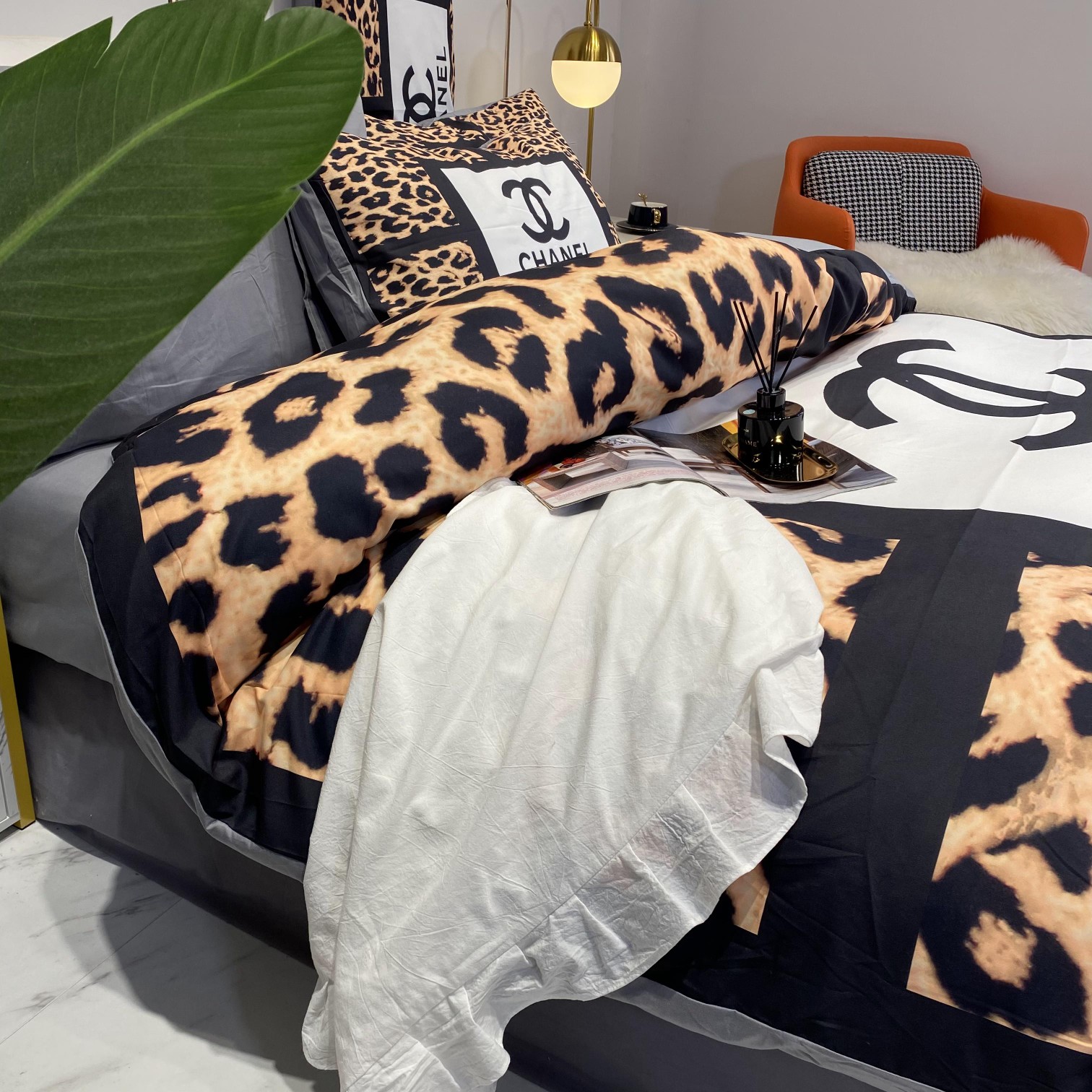 [TOP] CHANEL Cotton Leopard Printing Four-piece Set