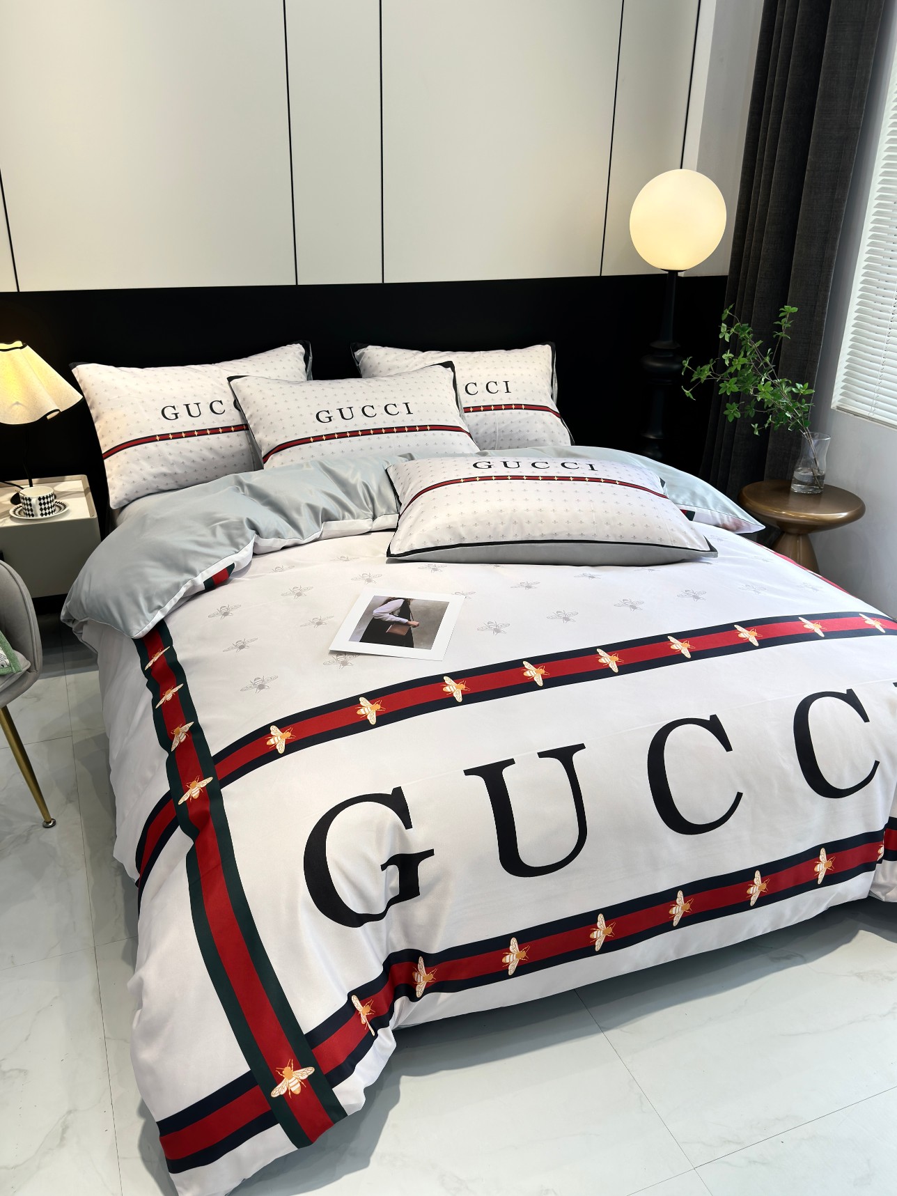 [TOP] GUCCI Washed Silk Printing Four-piece Set - Gray