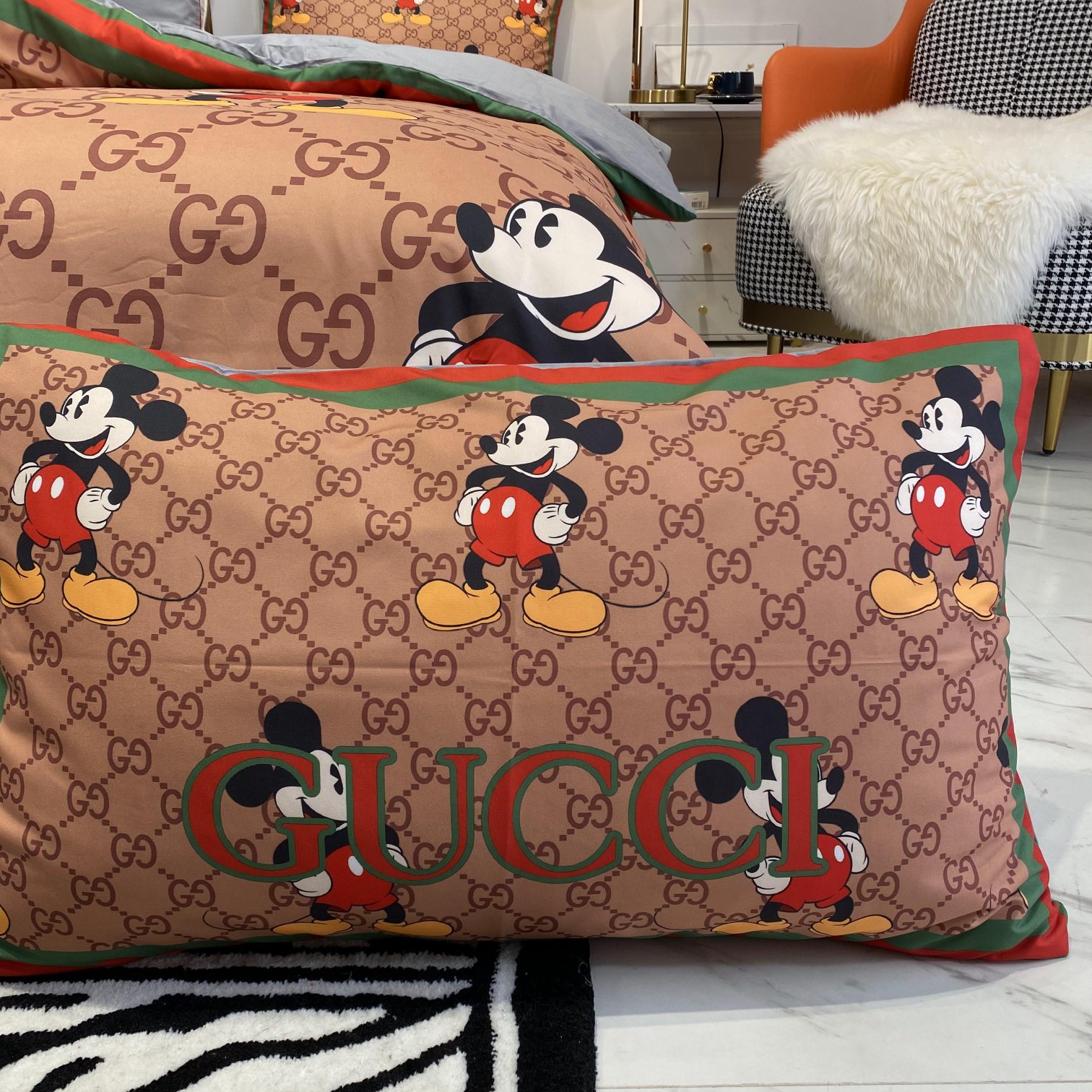 [TOP] GUCCI Cotton GG Mickey Printing Four-piece Set