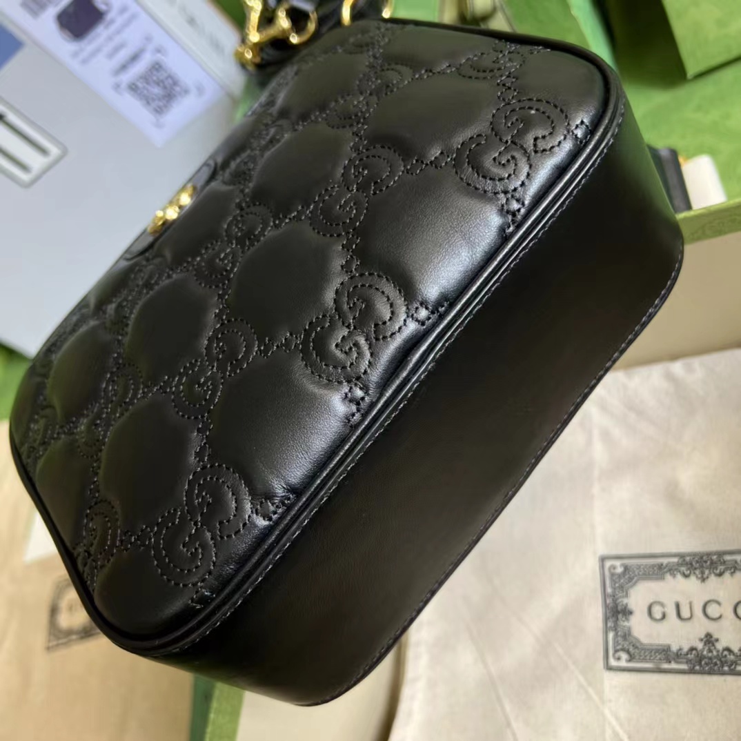 [TOP] GUCCI G*G Matelasse Handbag 21.5x 17x 7.5 cm - Black