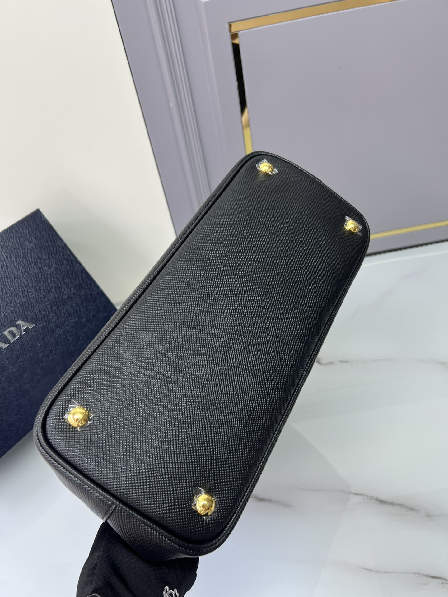 [TOP] PRADA Galleria Bag Saffiano leather Pepper Shopping Bag Micro 33X25X14.5 CM - Black