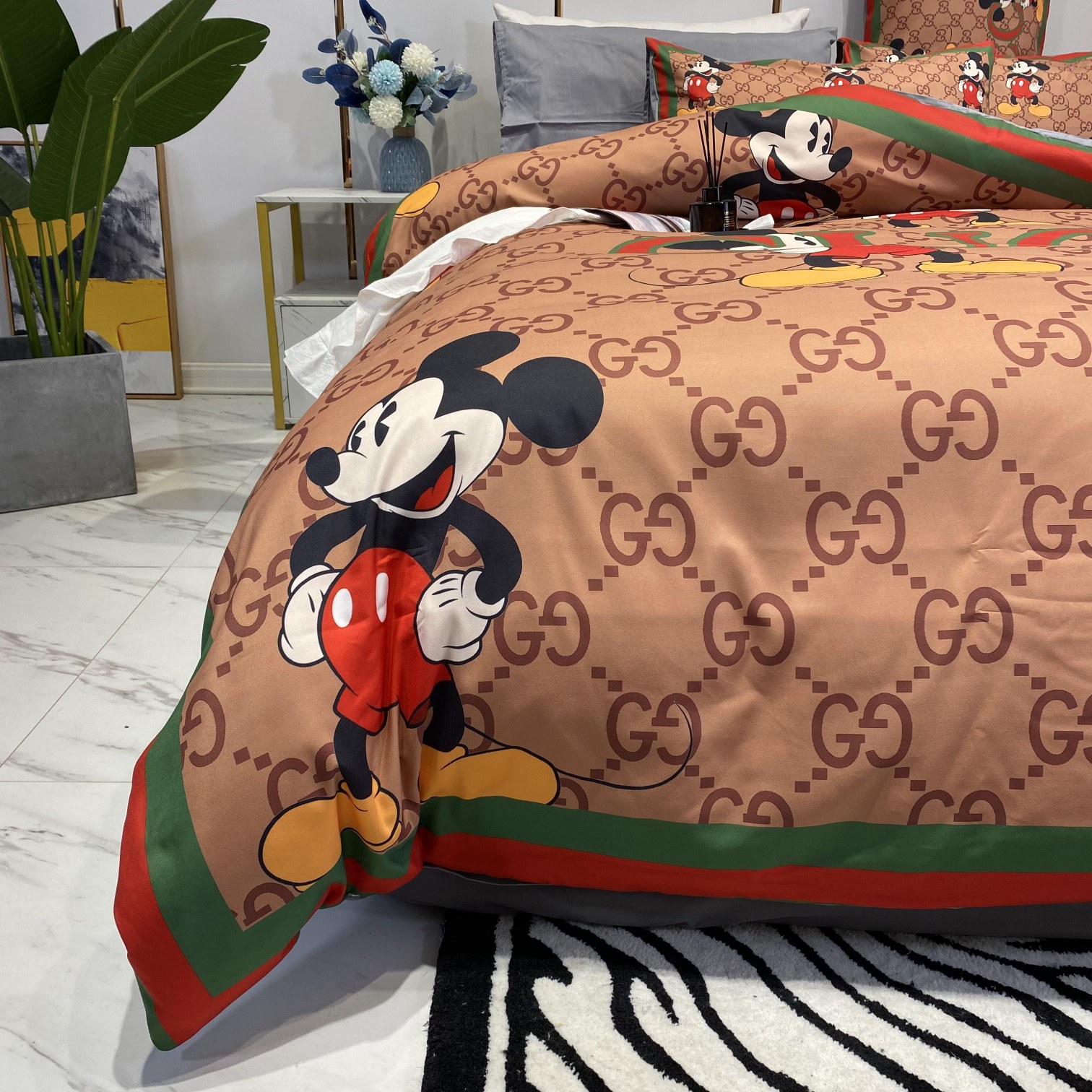 [TOP] GUCCI Cotton GG Mickey Printing Four-piece Set
