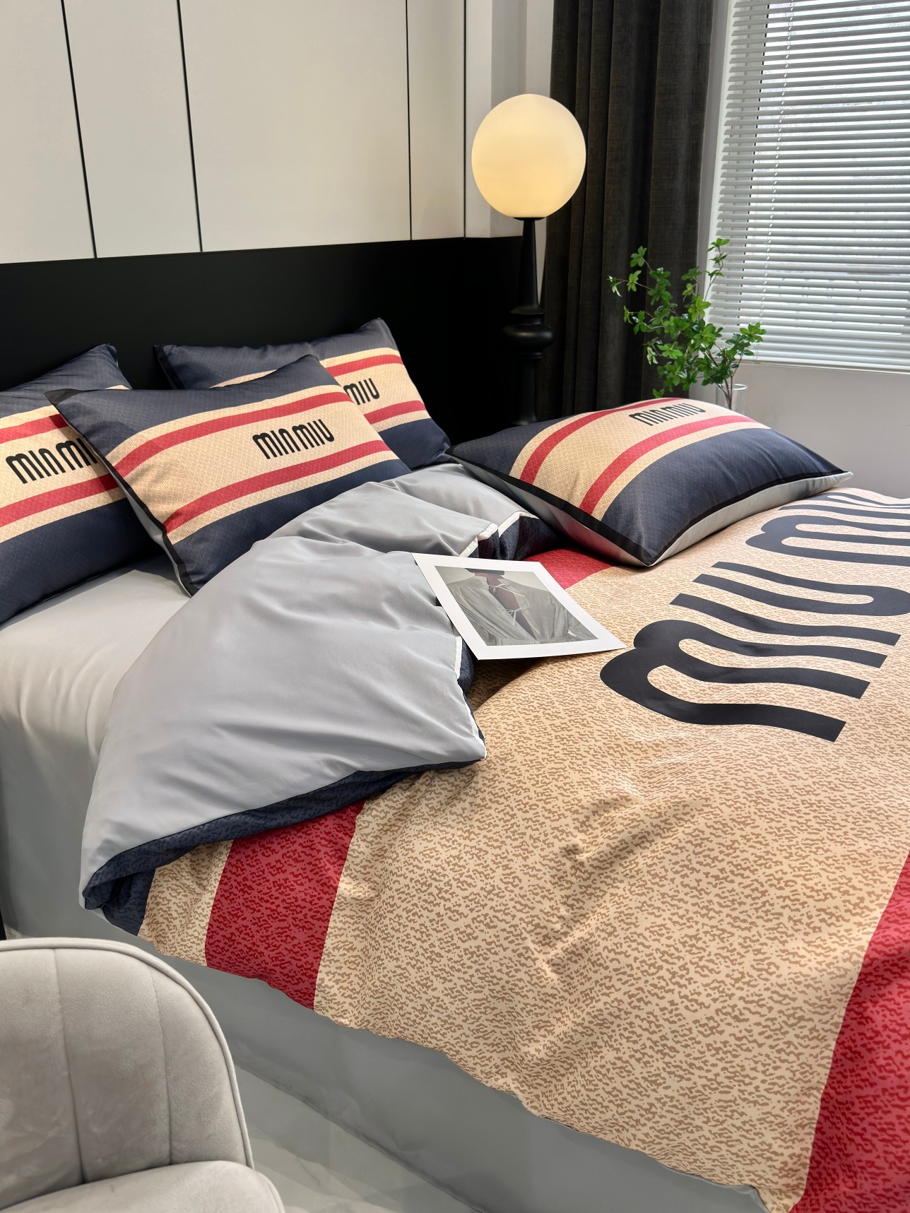 [TOP] Miu Miu Washed Silk Printing Four-piece Set