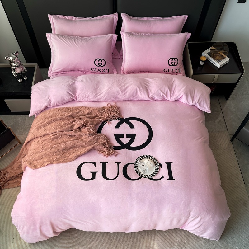 [TOP] GUCCI Crystal Velvet Table Printing Four-piece Set - 2 Colors