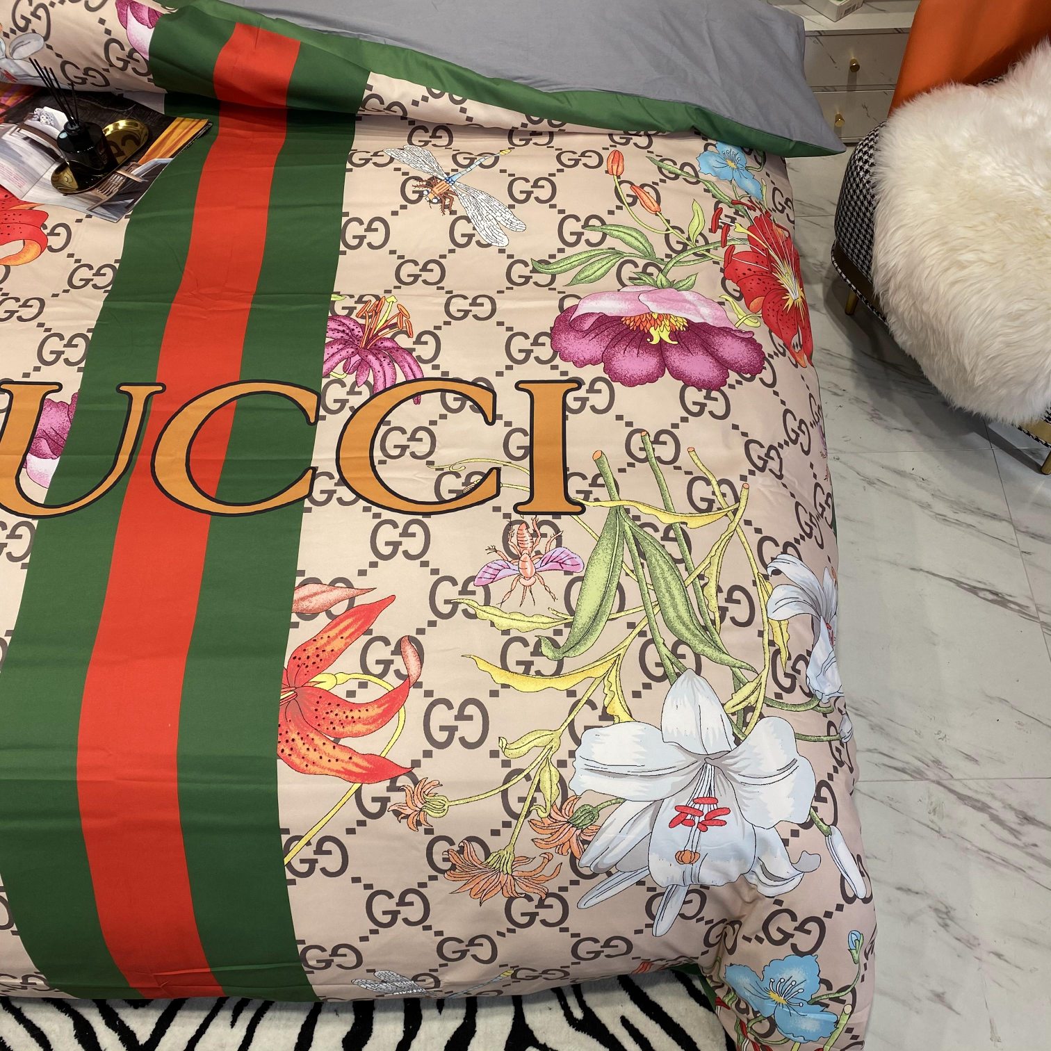 [TOP] GUCCI Cotton Flowers Printing Four-piece Set