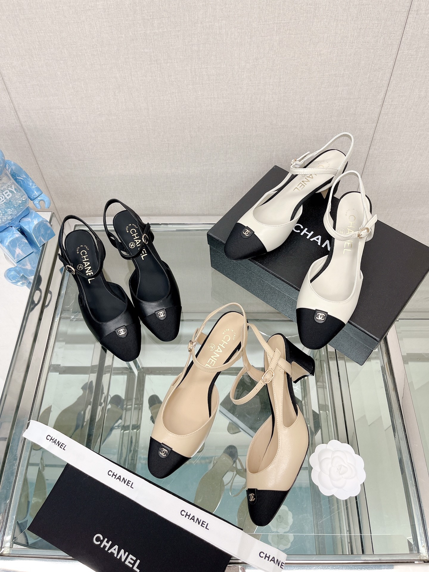 [TOP] CHANEL Vintage Thick Heels - 3 Color