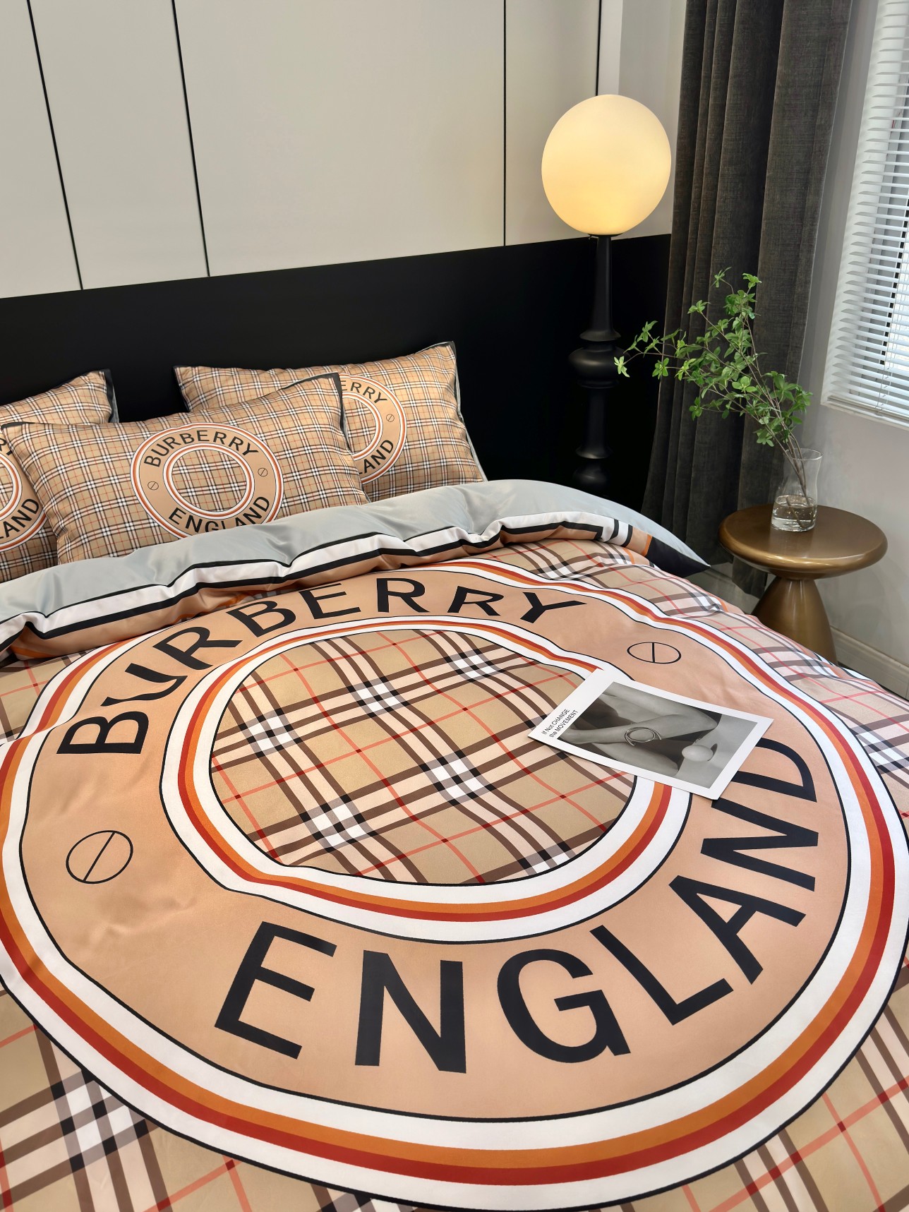 [TOP] BURBERRY Washed Silk Four-piece Set - Plaid