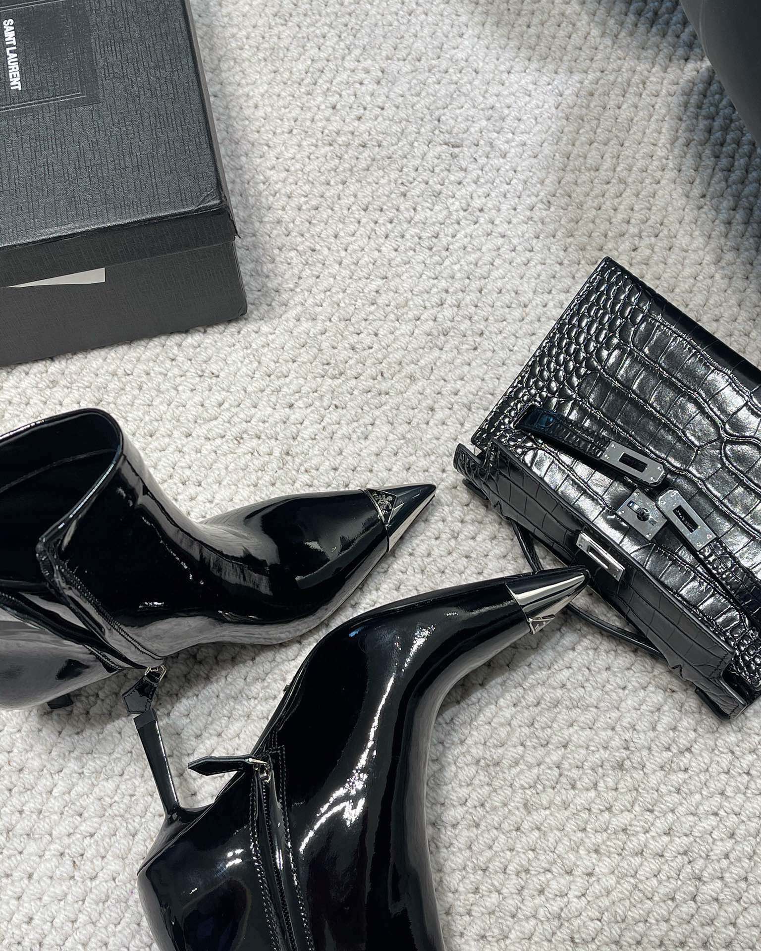 [TOP] PRADA Imported Leather Sole Short Boots - 7.5cm - 2 Color