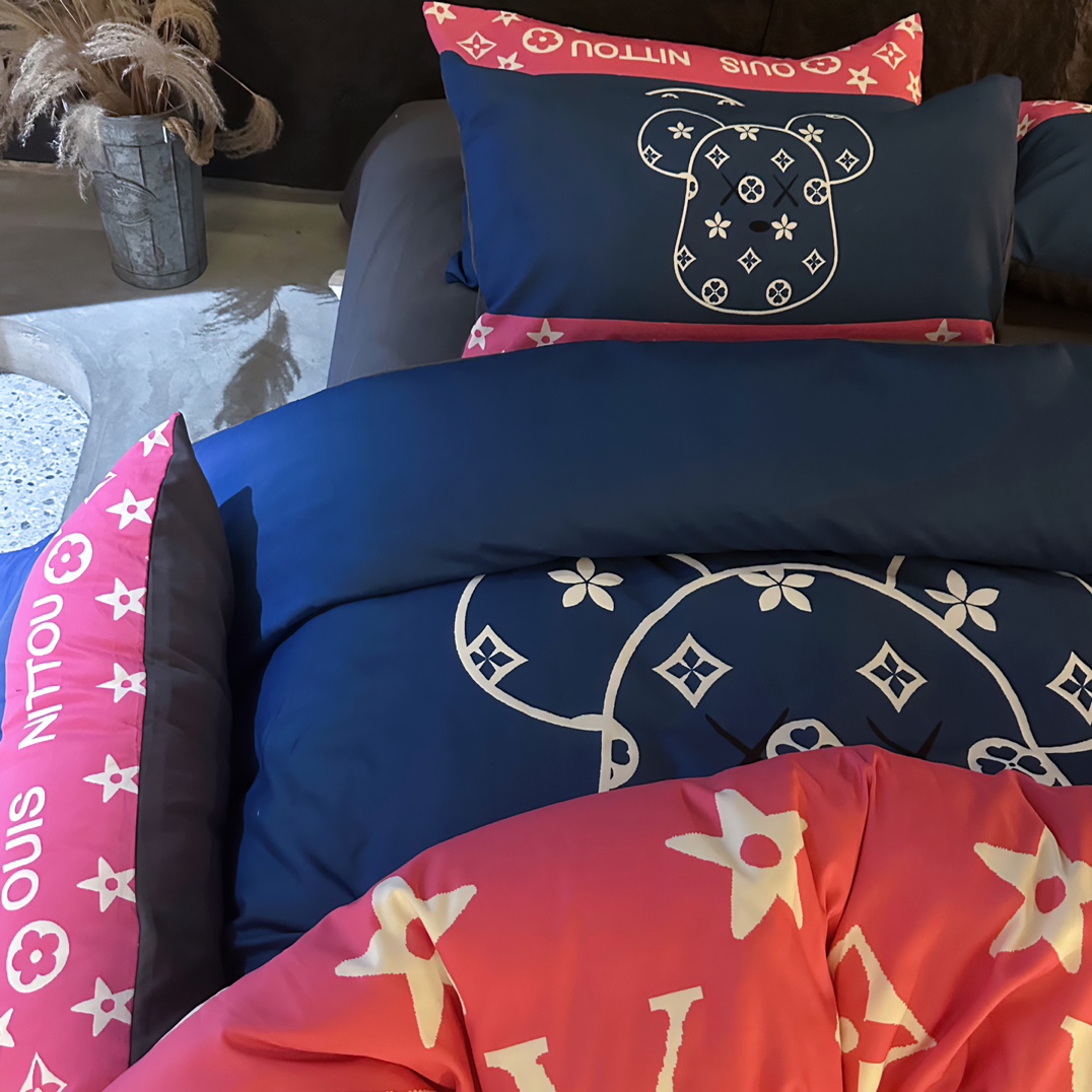 [TOP] Louis Vuitton LV Double-sided Brushed Digital Printing Four-piece Set - Pink and Blue