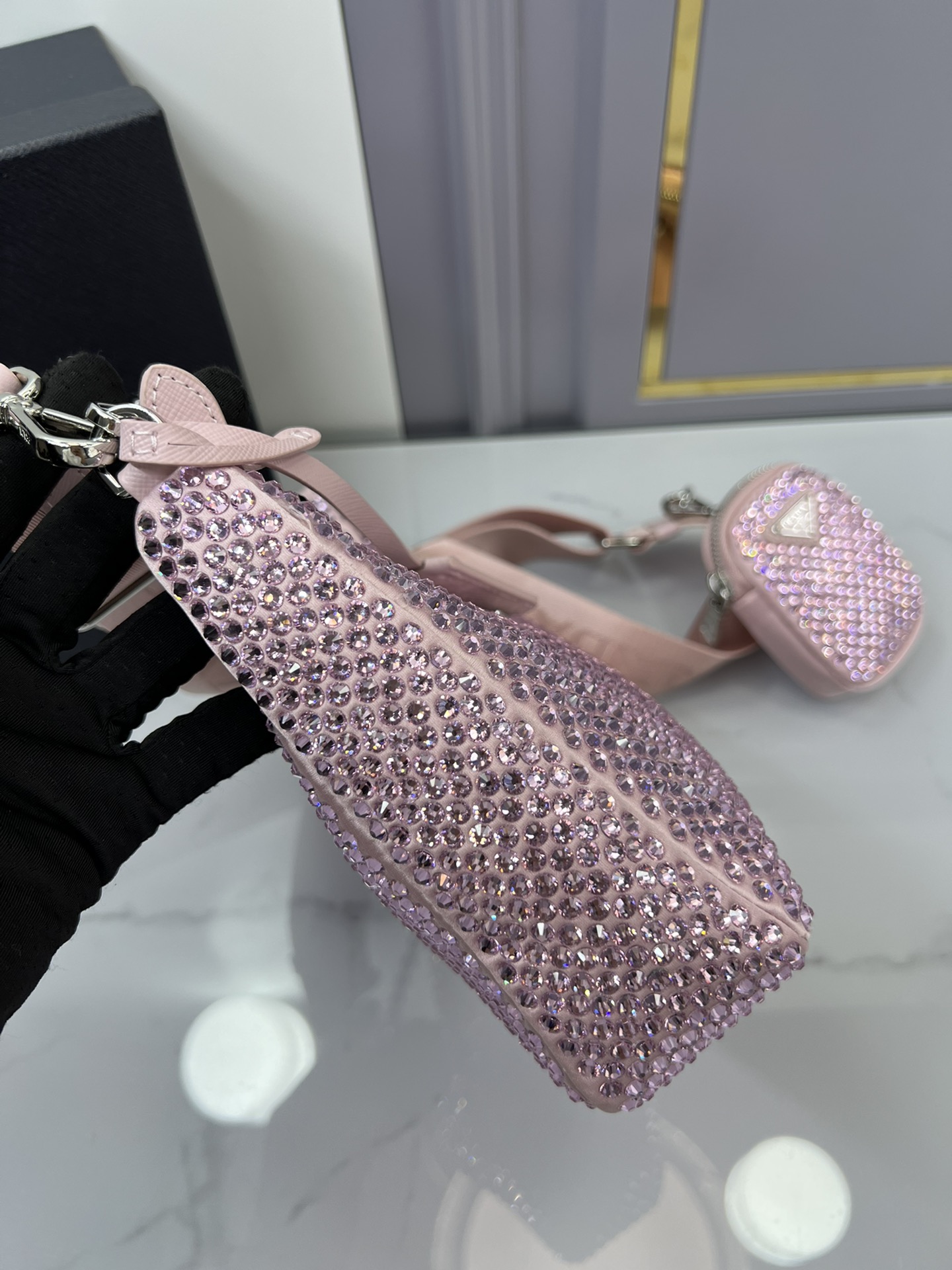 [TOP] PRADA Re-Edition 2005 Crystal full diamond Hobo Bags 22*18*6.5 cm - Five Colors