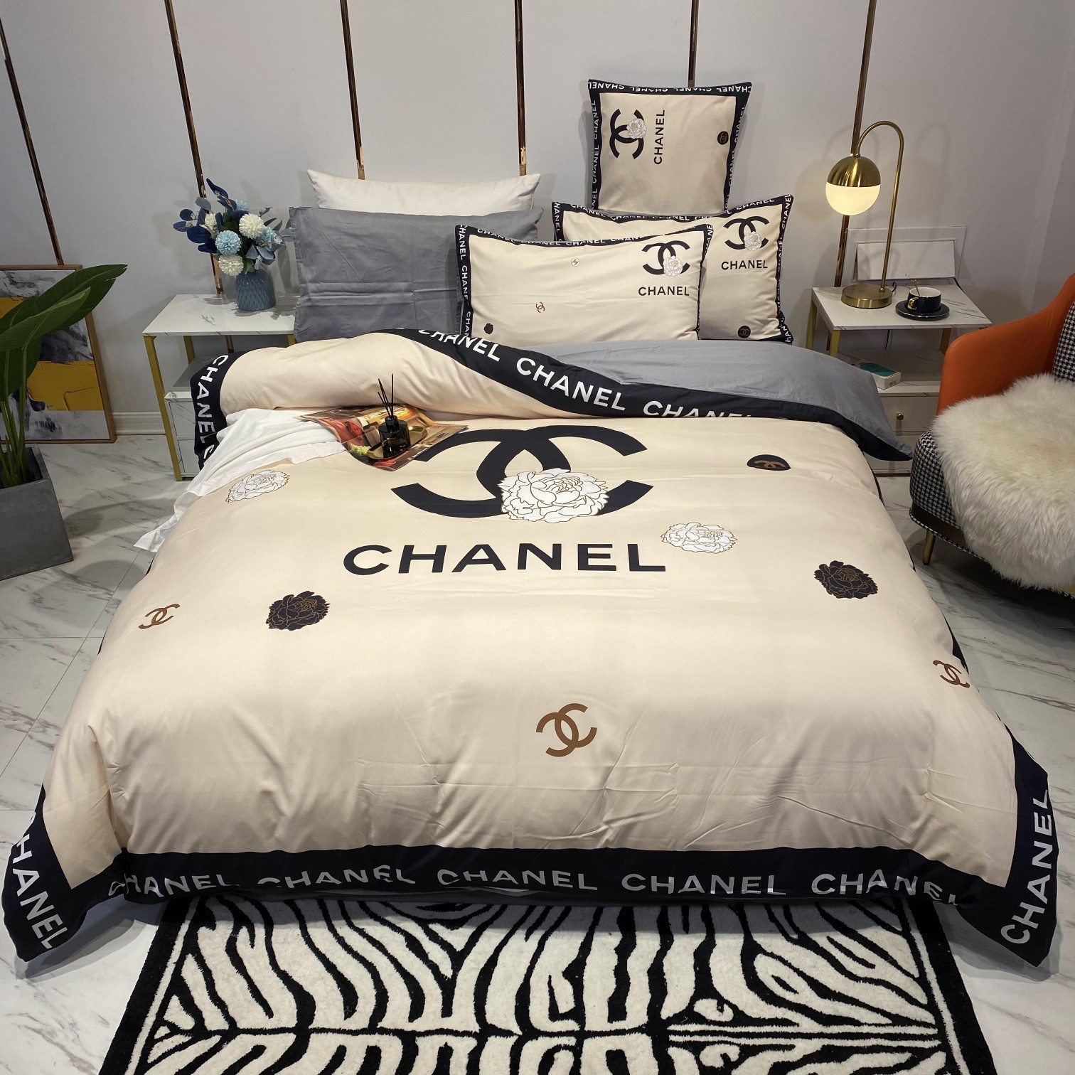 [TOP] CHANEL Cotton Printing Four-piece Set - Beige