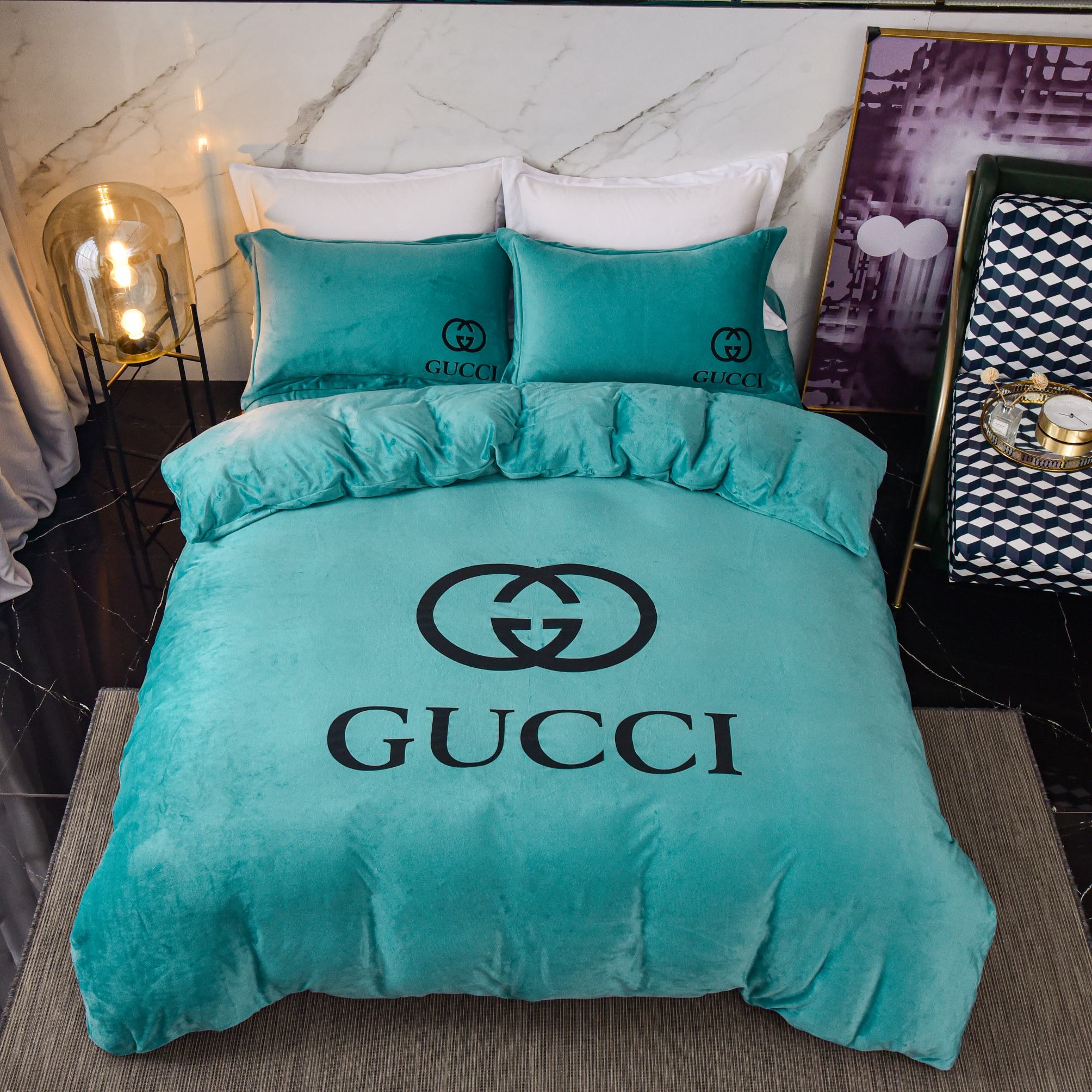 [TOP] GUCCI Crystal Velvet Table Printing Four-piece Set - 2 Colors