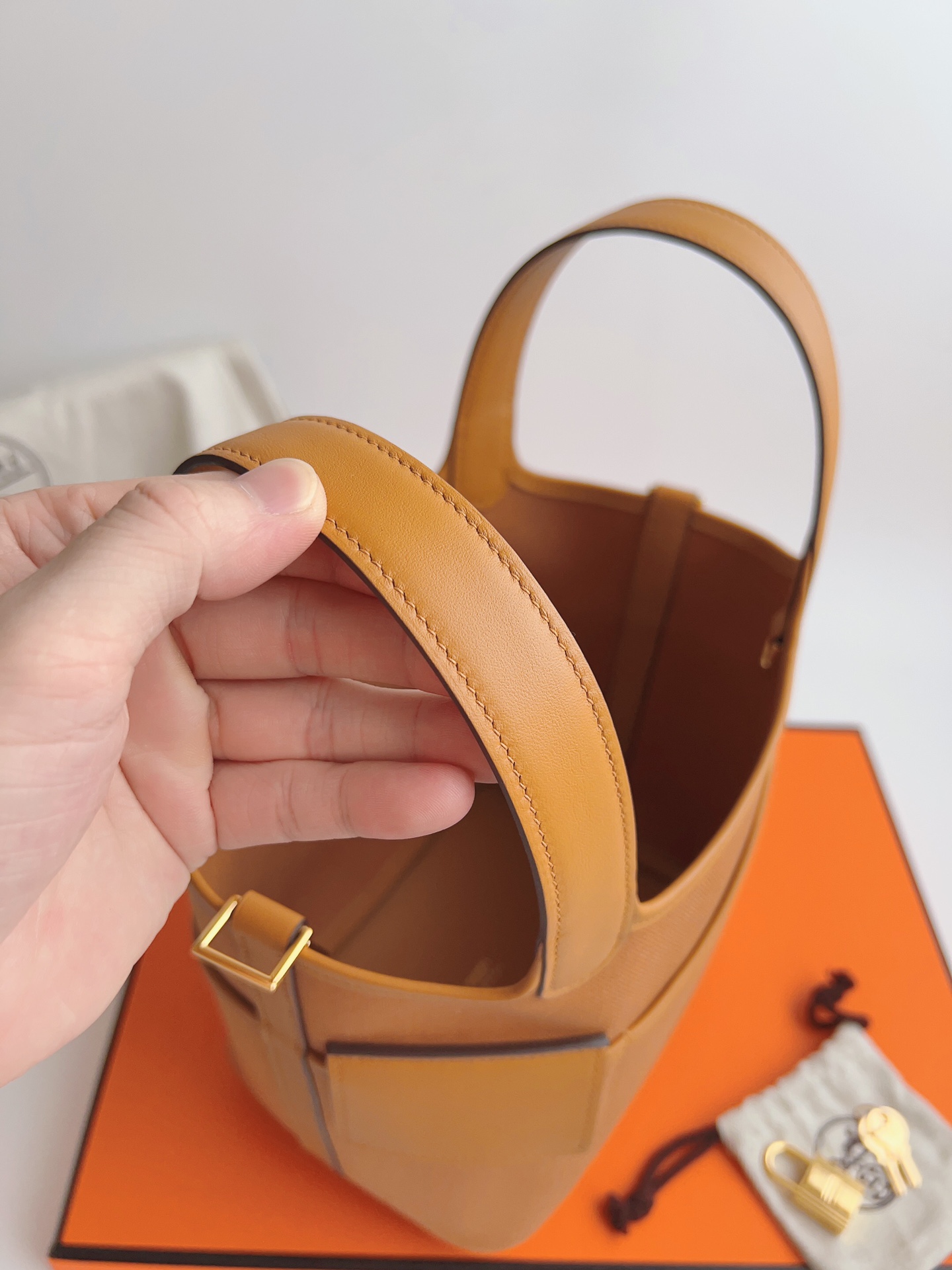 [TOP] HERMES Evelyne TC Leather 18 cm  - Seven Colors