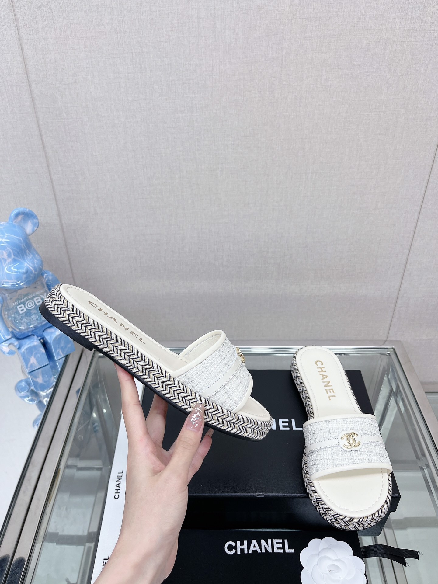 [TOP] CHANEL Sheepskin Lining Slippers - 4 Colour