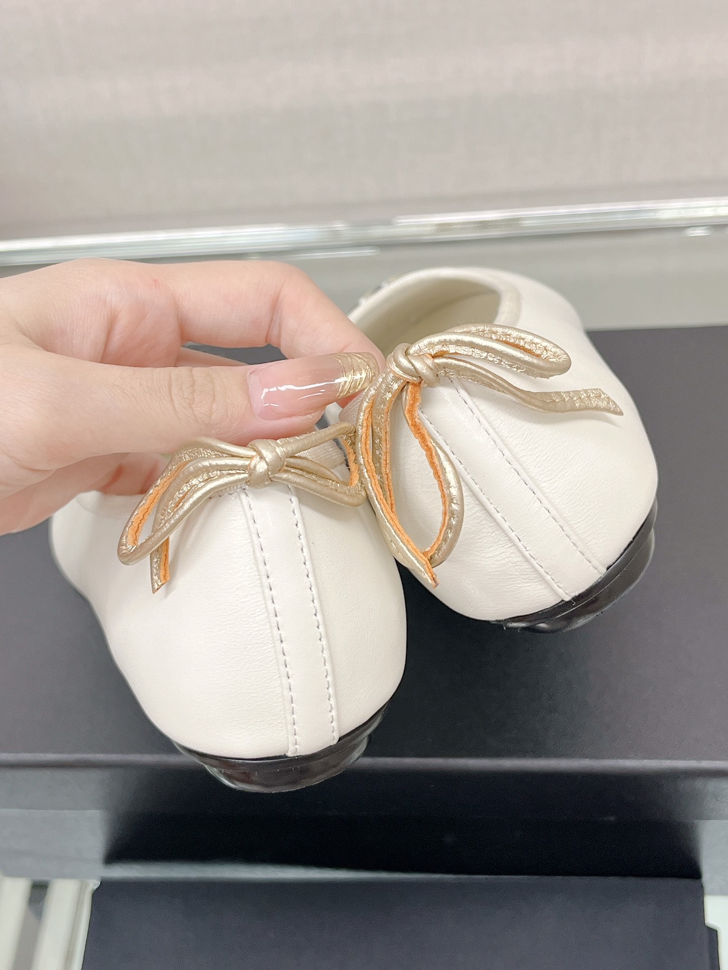 [TOP] CHANEL Round Label Ballet Single Shoes - 5 Colour