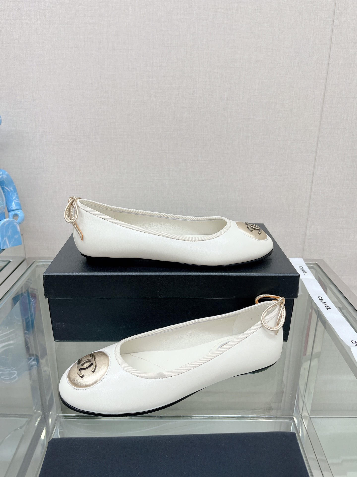 [TOP] CHANEL Round Label Ballet Single Shoes - 5 Colour