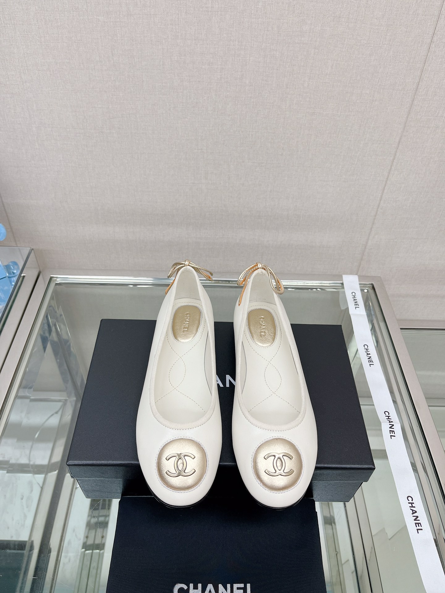 [TOP] CHANEL Round Label Ballet Single Shoes - 5 Colour