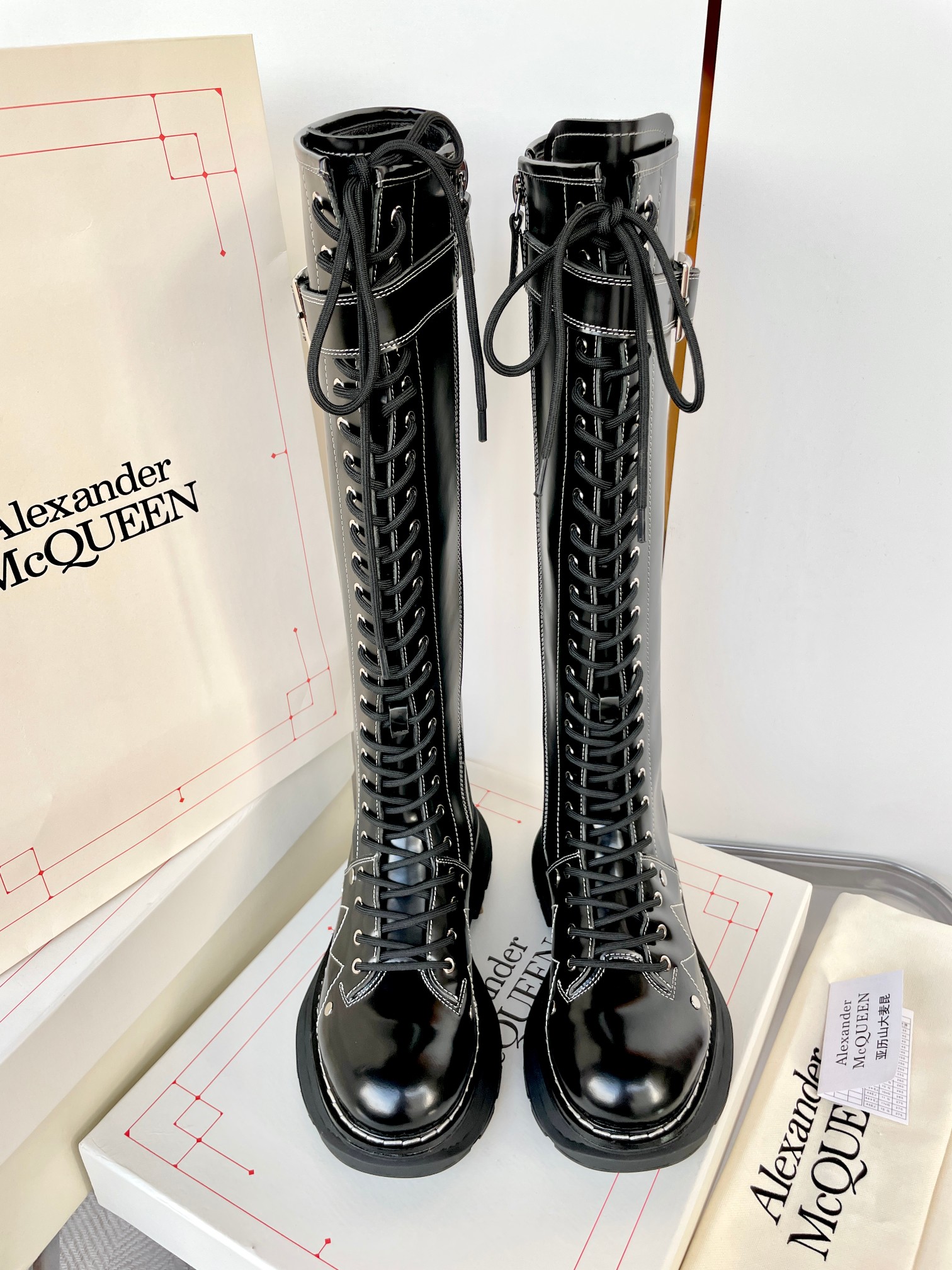 [TOP] Alexander McQueen Alexander Knight Boots In Sheepskin - 3 Colour