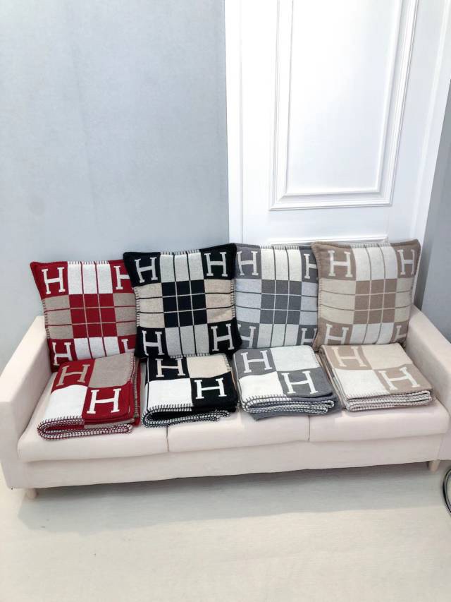 [TOP] HERMES Woolen Blanket 1400g - 4 Colors