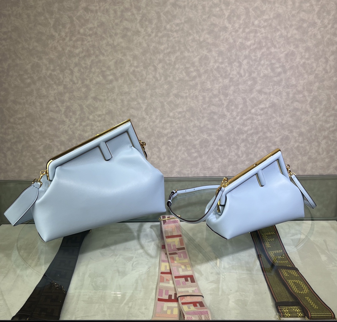 [TOP] FENDI  First Bag - Four Colors