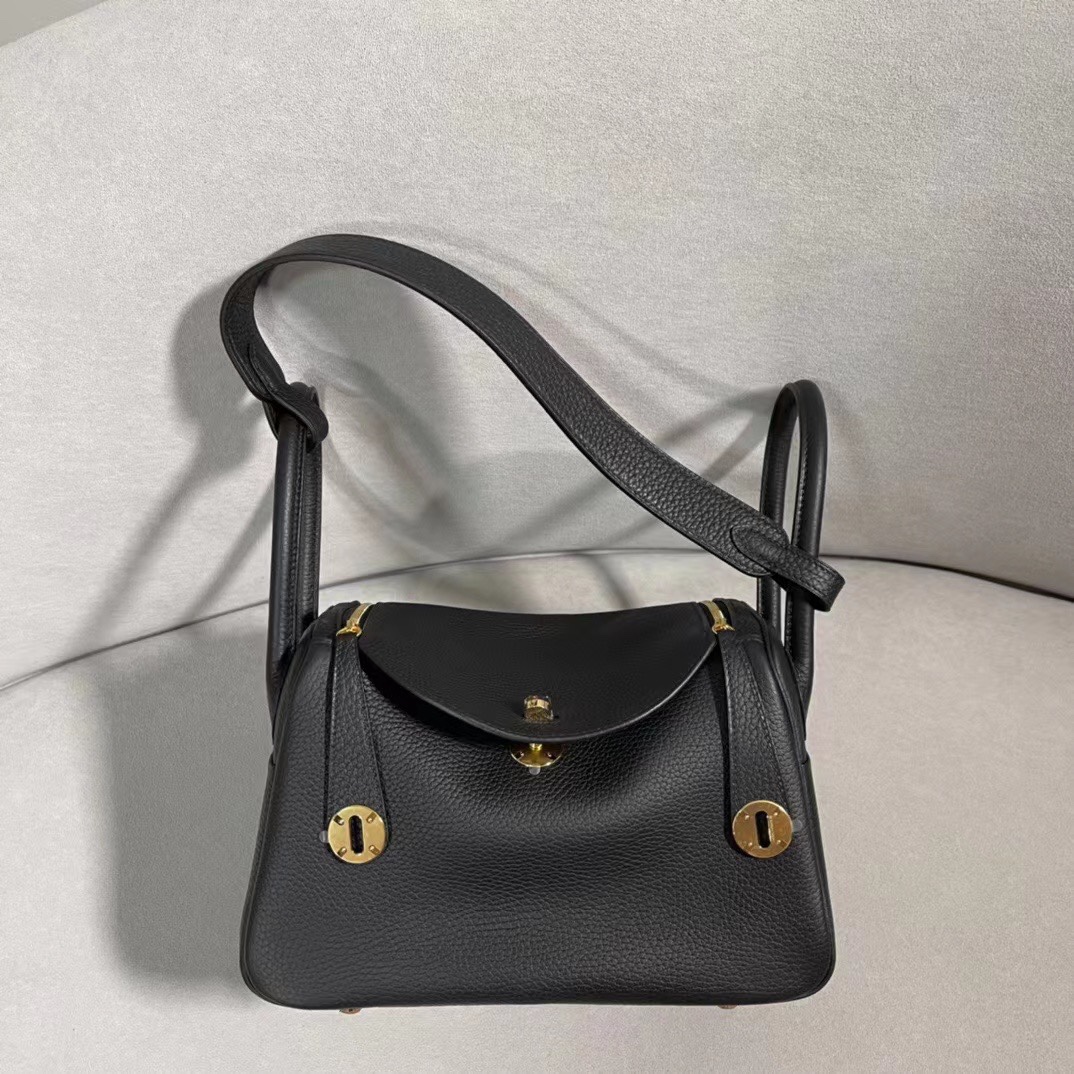 [TOP] HERMES Lindy Taurillon Clemence Leather 26 CM - Five Colors - GHW