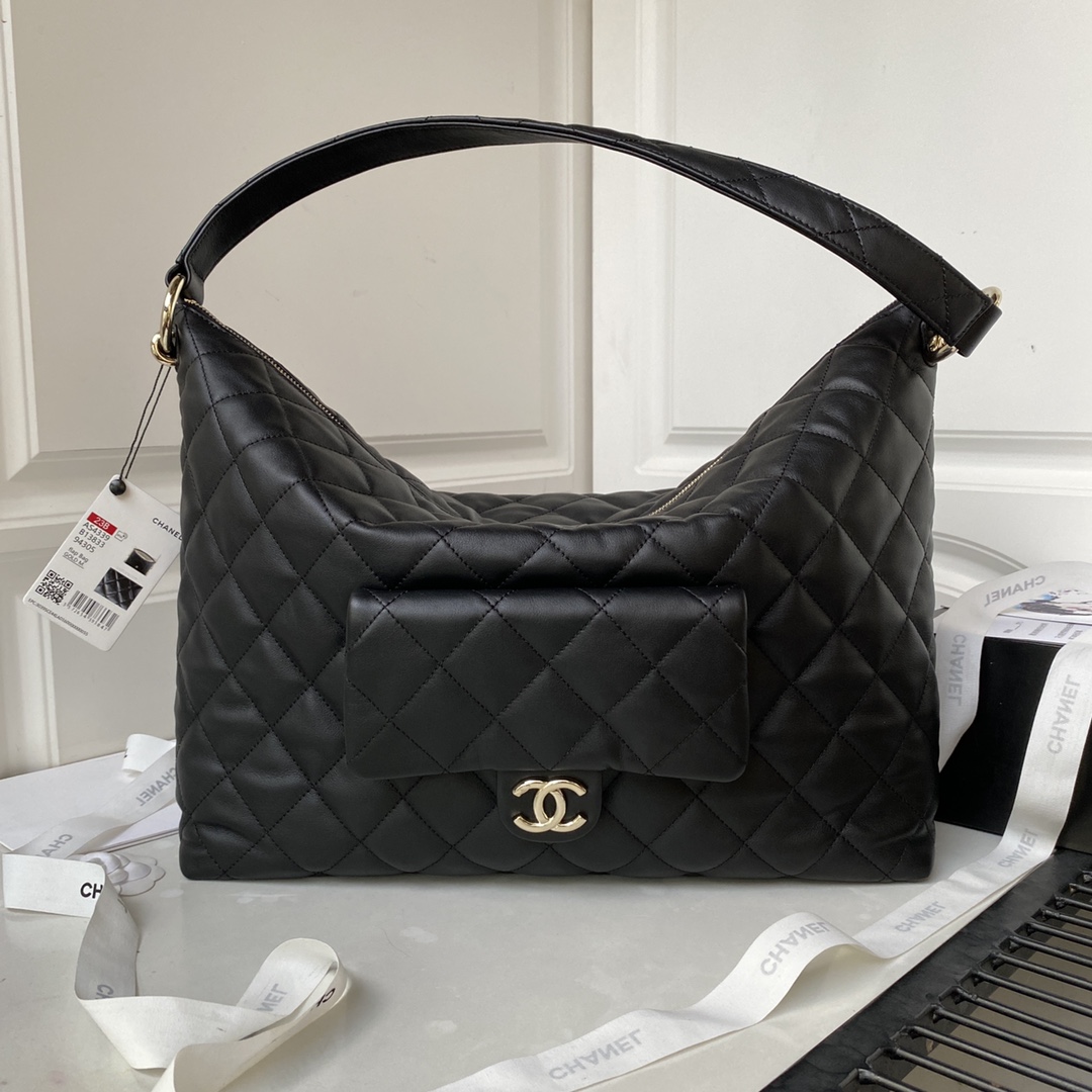 [TOP] CHANEL Hobo New Hippie Hobo 37×29.5×13cm -GHW- Black