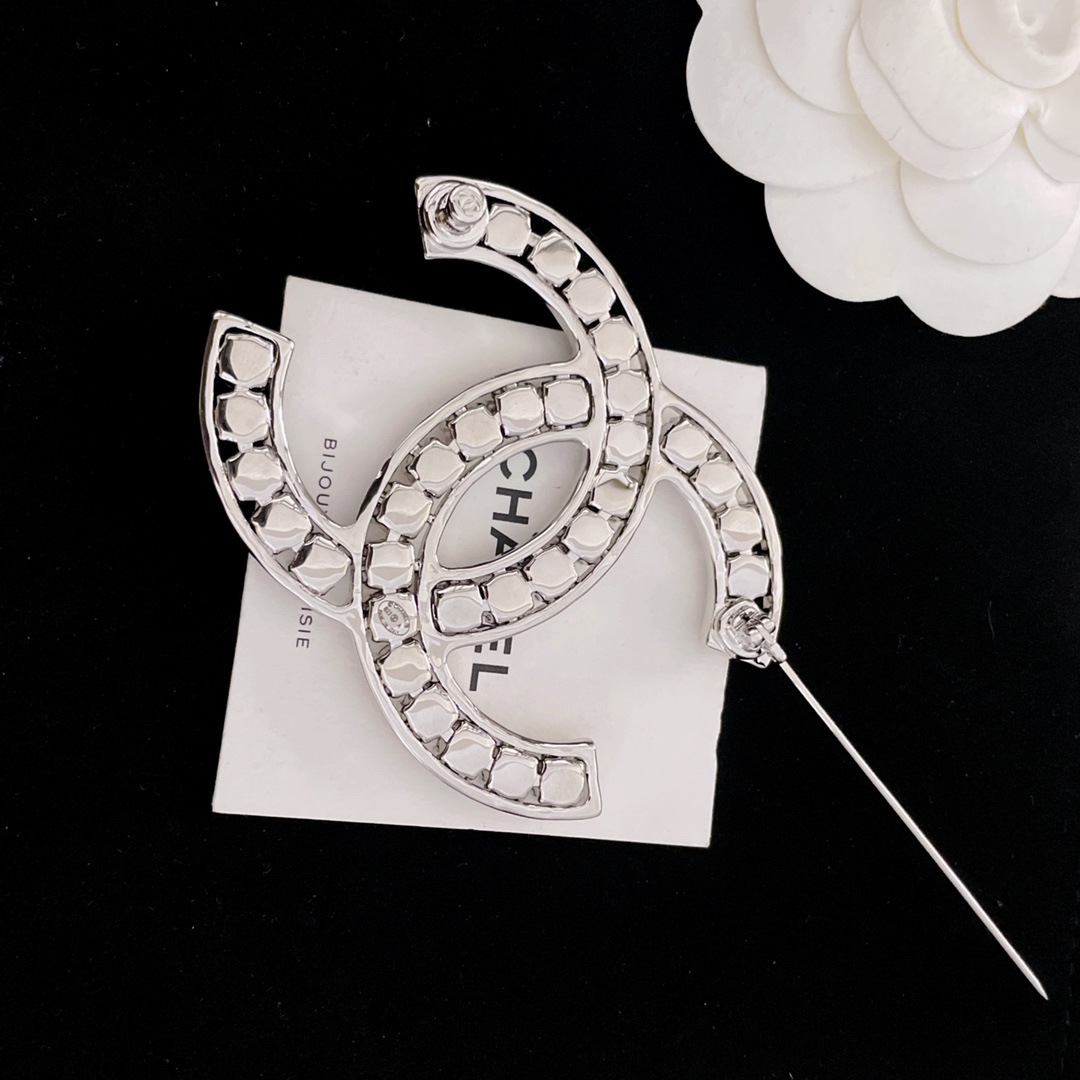 [TOP] CHANEL Double C Full Diamond Brooch