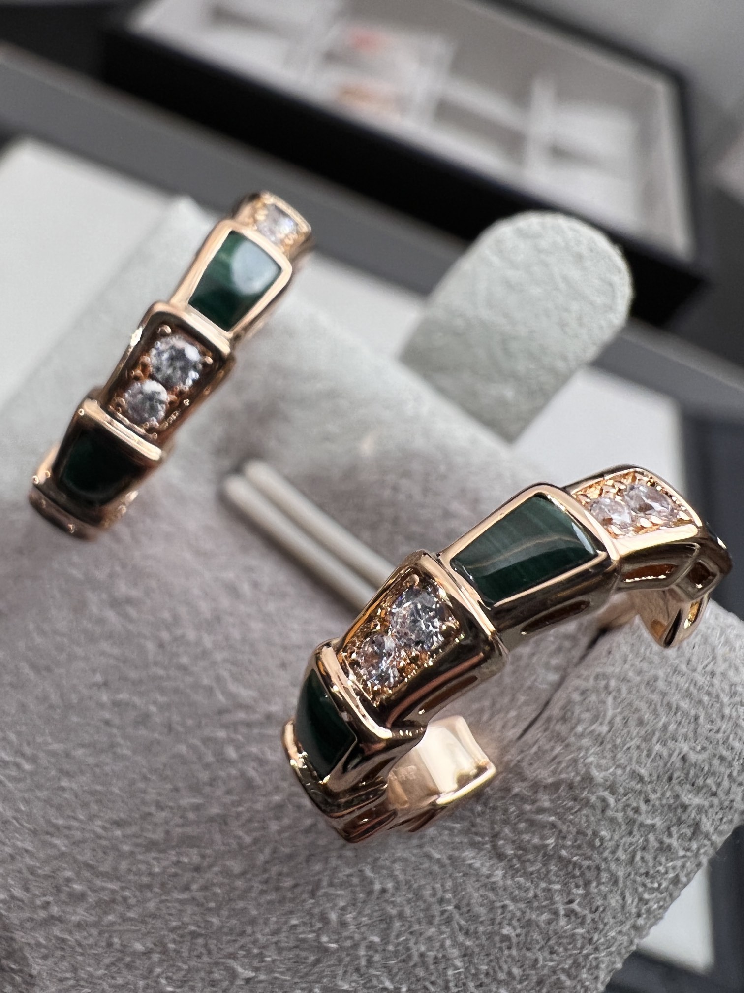 [TOP] BVLGARI Diamond Snake Bone Earrings - 3 Colors