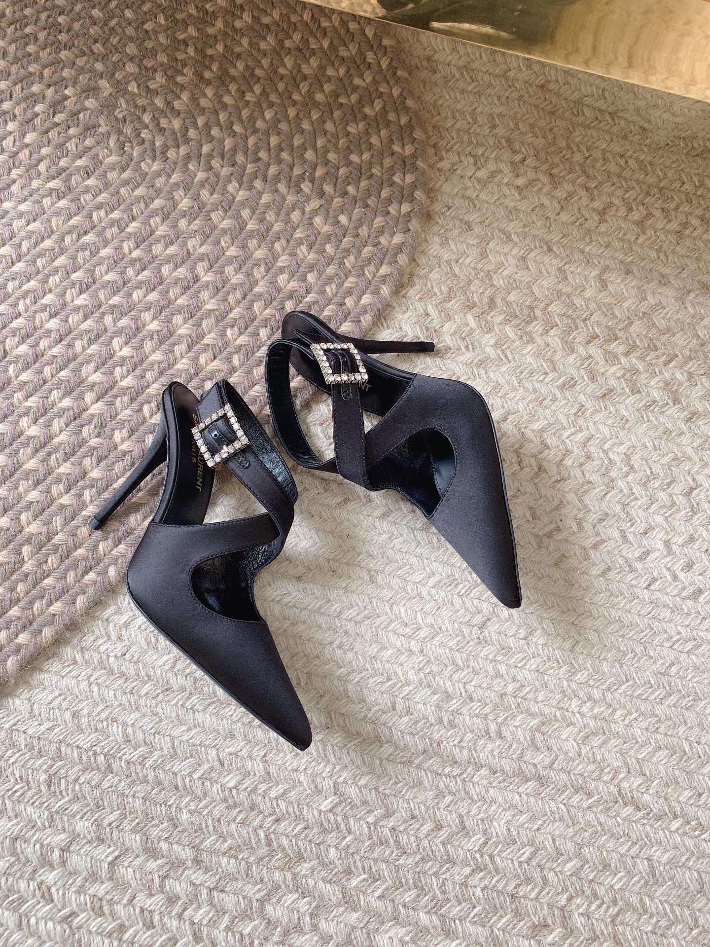 [TOP] Yves Saint Laurent YSL Crepe Forged High Heels - Black -11cm
