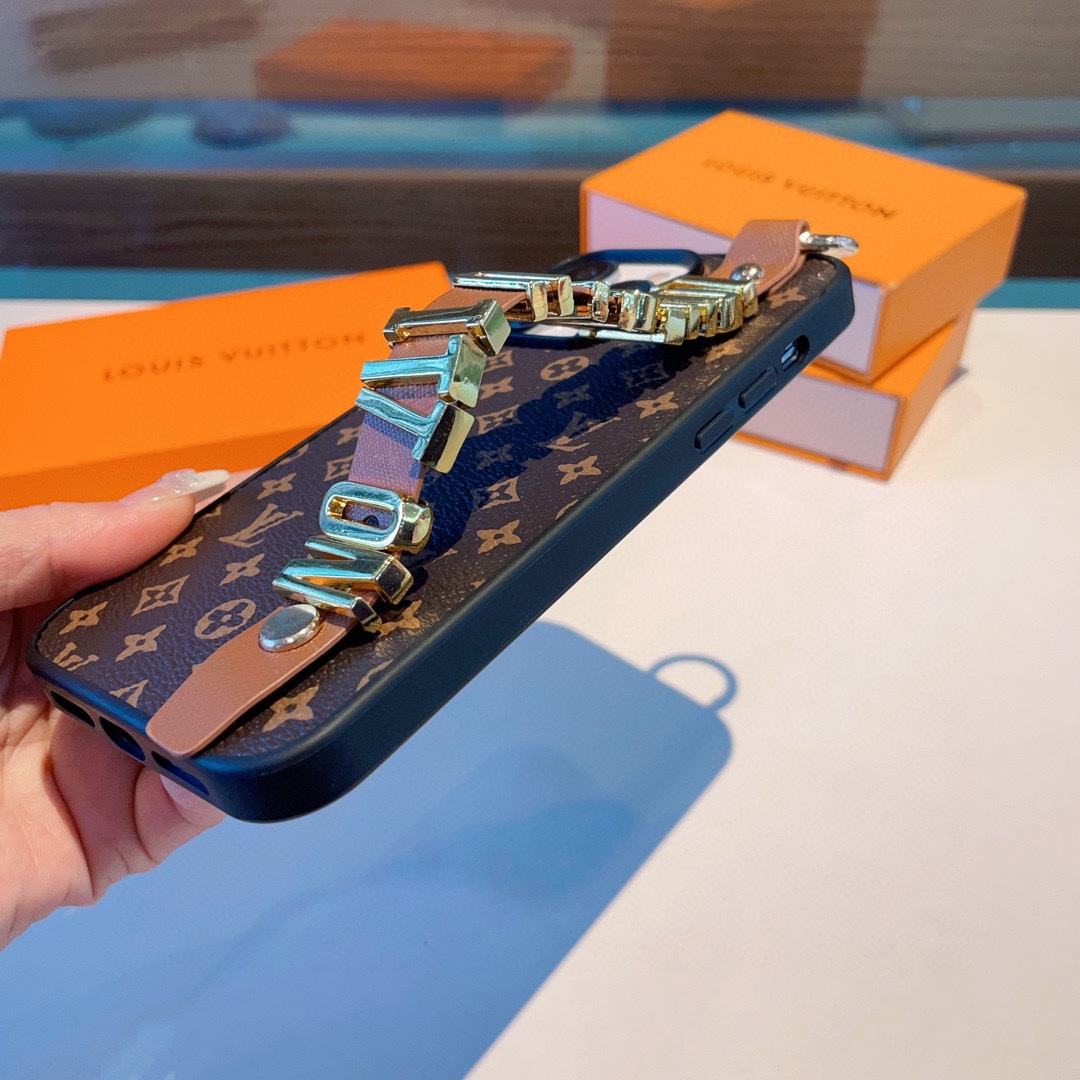 [TOP] Louis Vuitton LV Classic Monogram with Alphabet Wristband Iphone case - 2 Colors