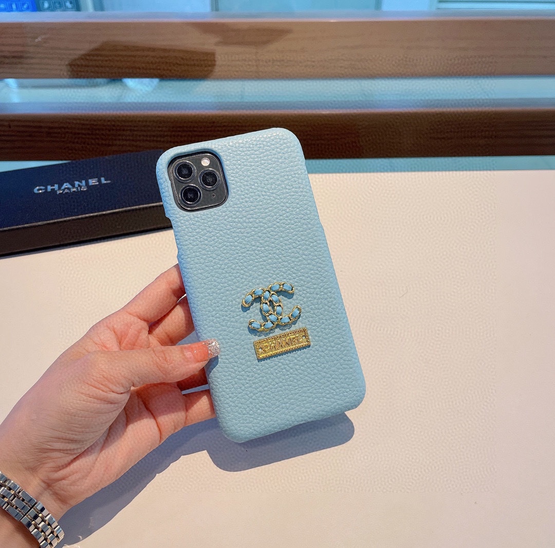 [TOP] CHANEL Leather Chain LOGO Iphone case - 2 Colors