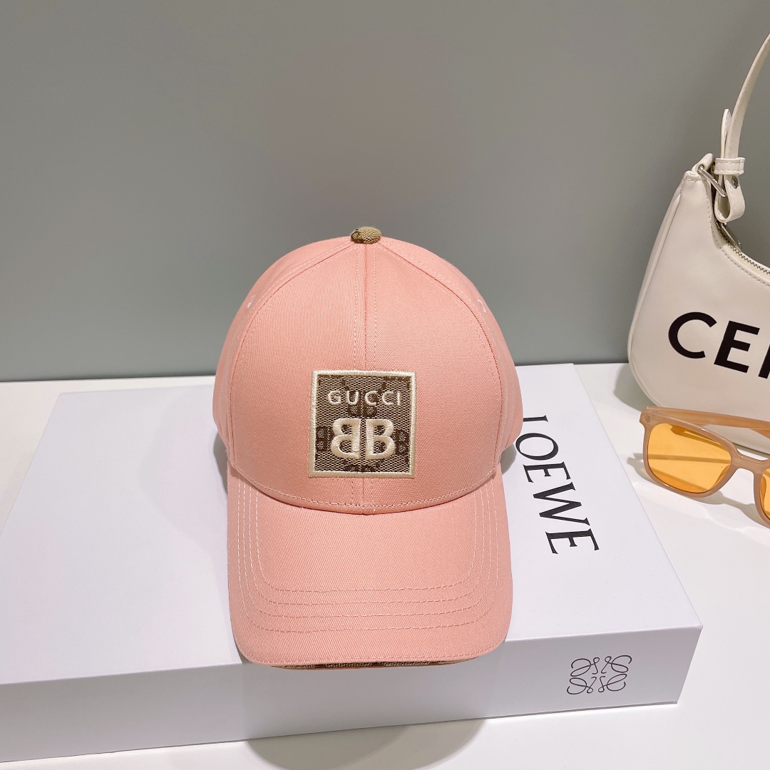 [TOP] BURBERRY Lightweight, Breathable Baseball Cap - Four Colors