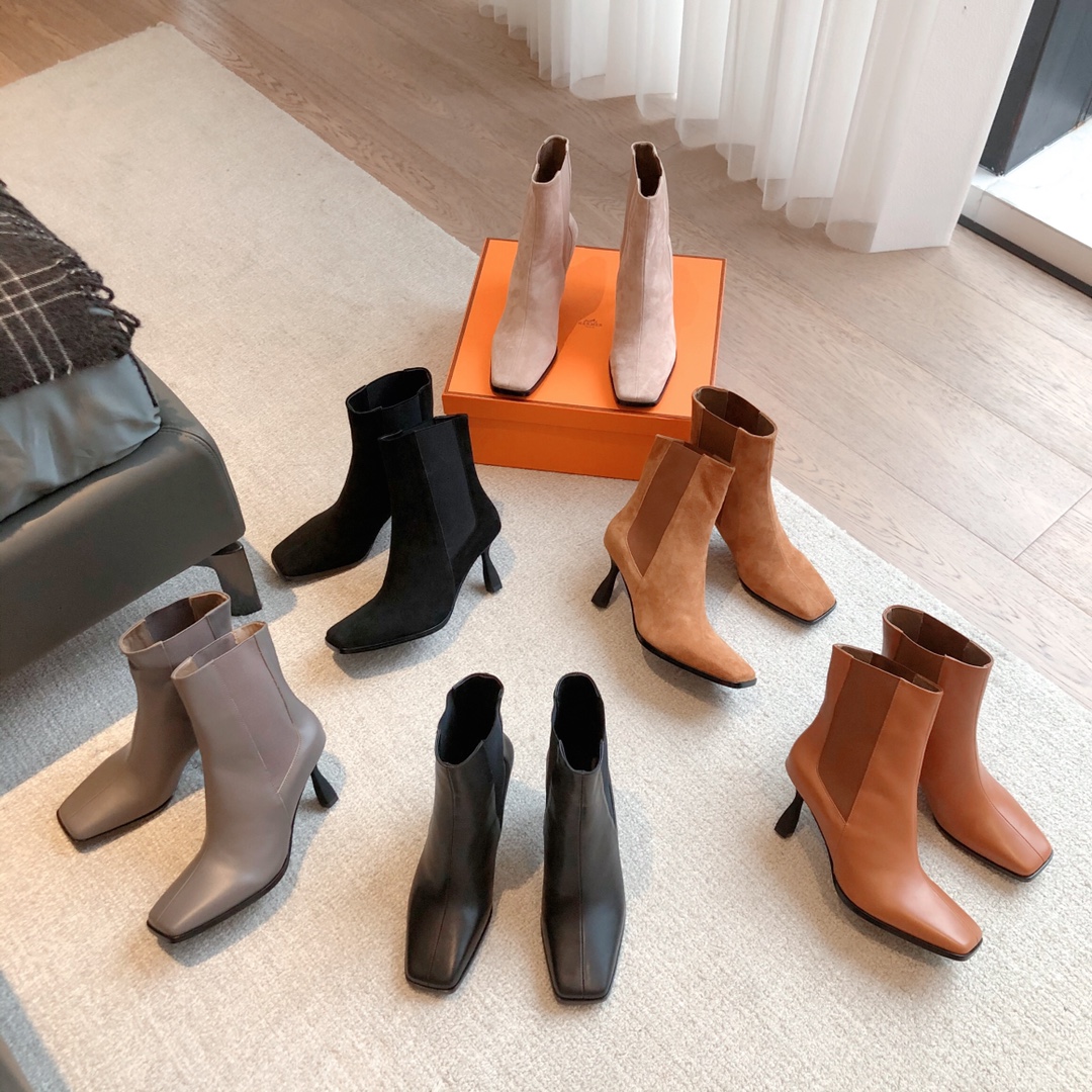 [TOP] HERMES Cow Leather Sole Booties - 6 Colors
