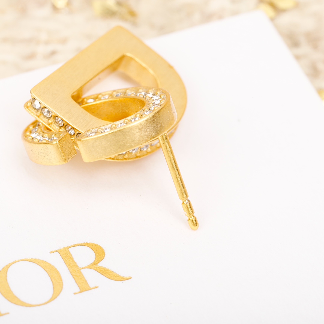 [TOP] Christian Dior Letters Earrings