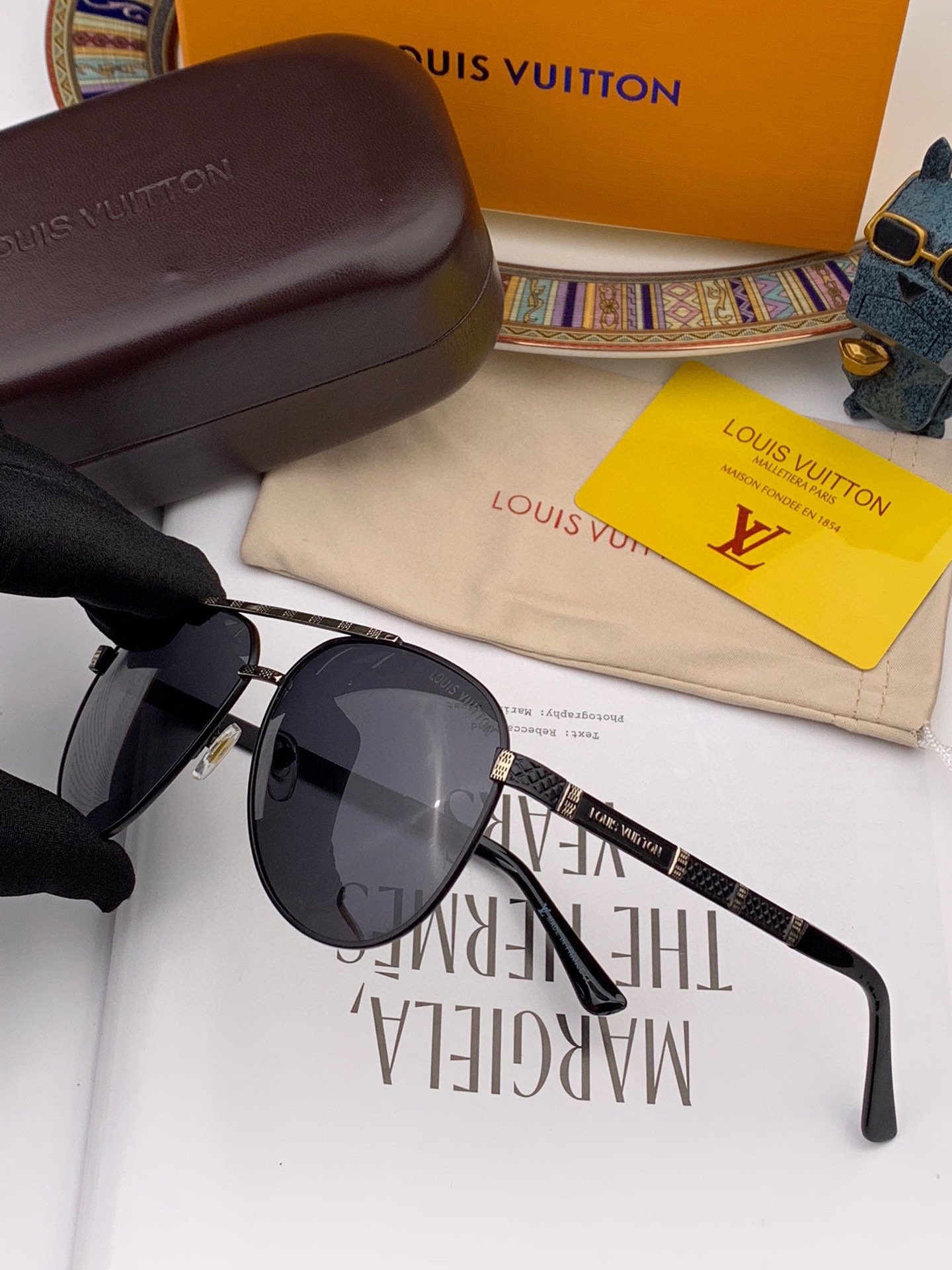 TOP] Louis Vuitton LV New LV Toad Frame Sunglasses - Black