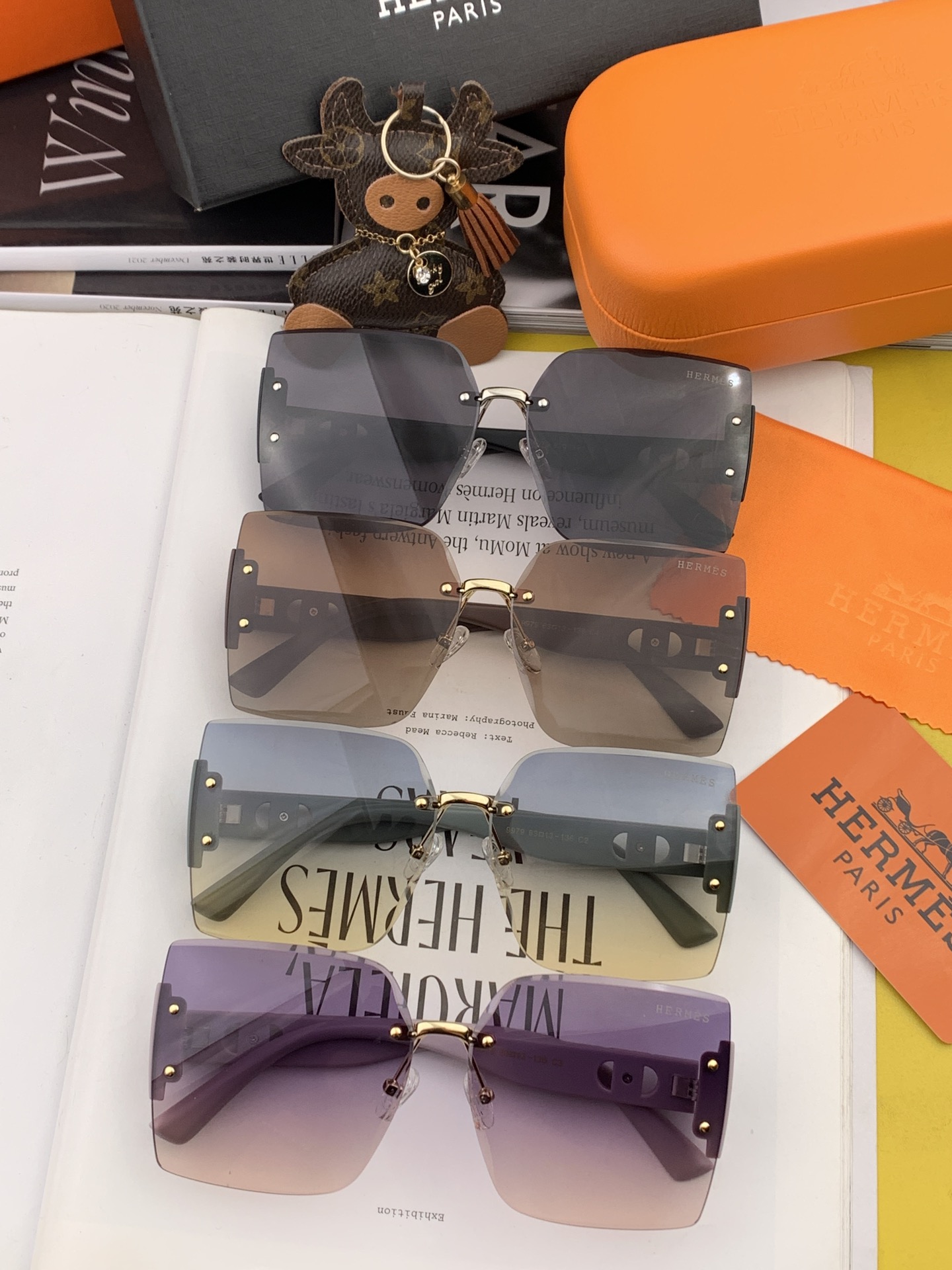 [TOP] HERMES UV Protection Classic Square Frame Design Sunglasses- 4 Colour