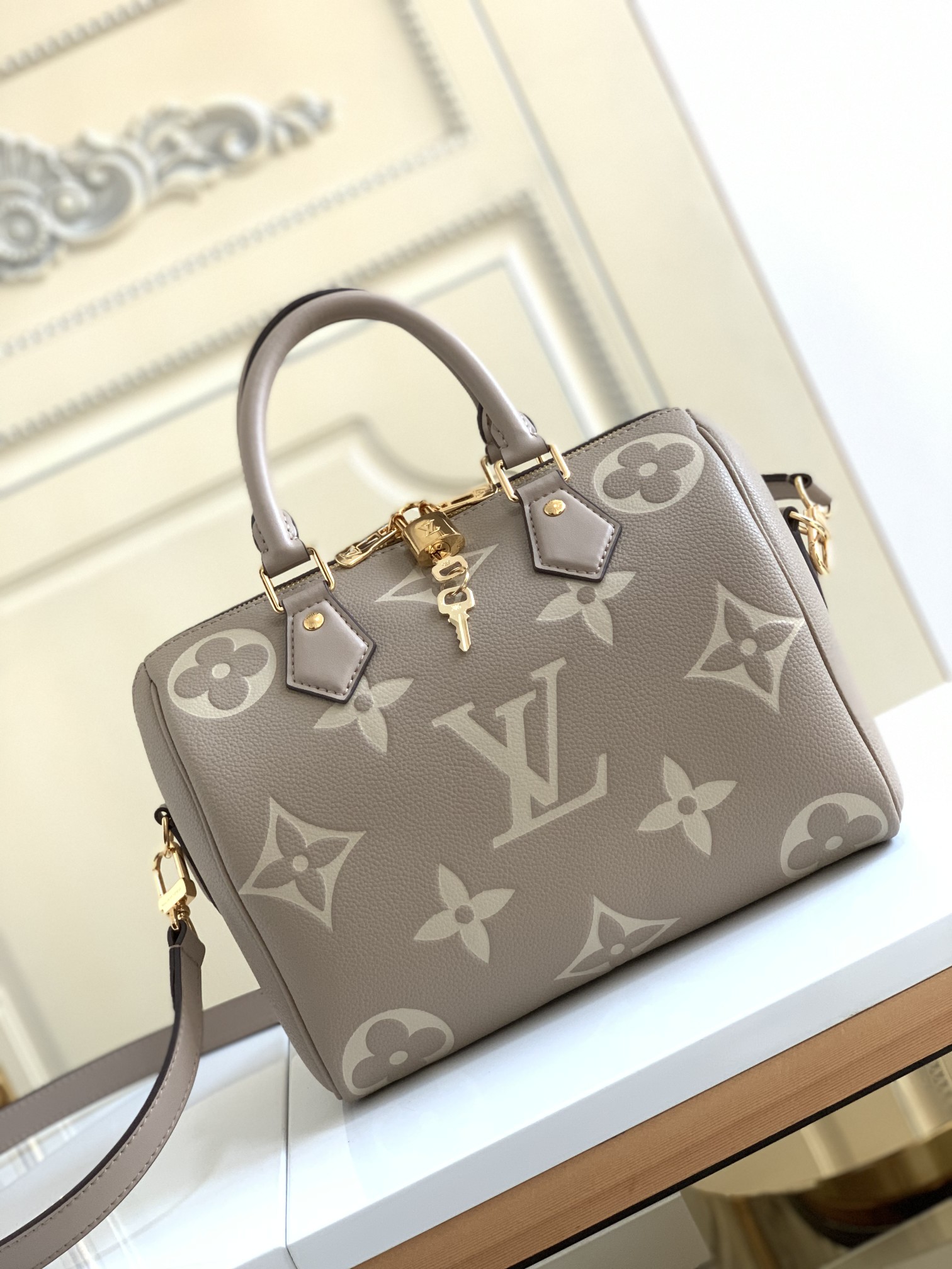 [TOP] Louis Vuitton LV Speedy Bandoulière 25 Bag 25.0 x 19.0 x 15.0 cm - Four Colors