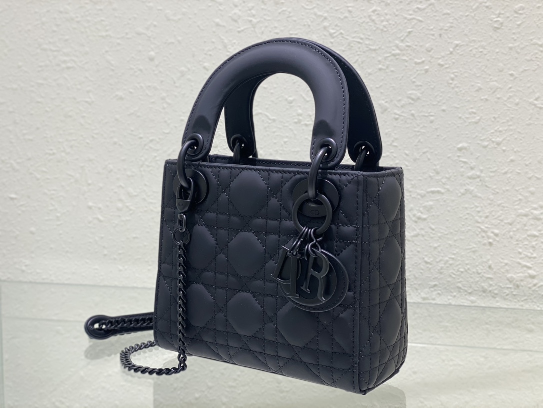 [TOP] Christian Dior Lady Christian Dior Matte Cowhide Bag 17*7.5*14 cm - Matte Black