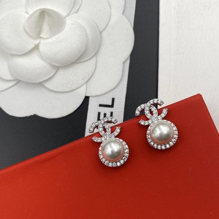 [TOP] CHANEL Double C Pearl Earrings