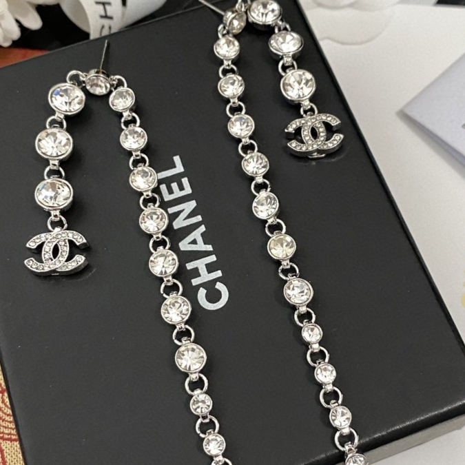 [TOP] CHANEL Double C Diamonds Earrings