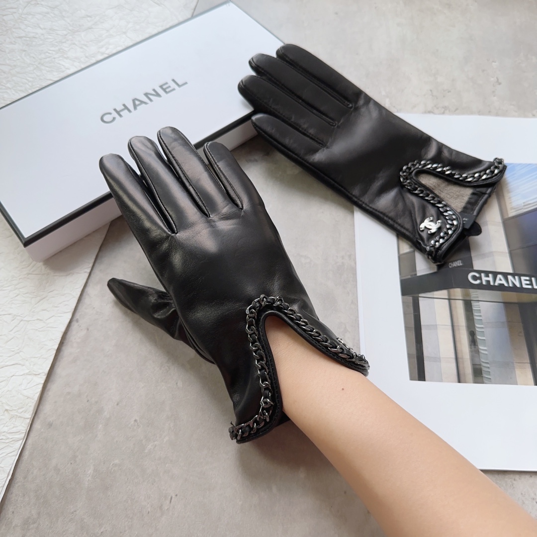 [TOP] CHANEL Imported Polished Sheepskin Gloves - Black