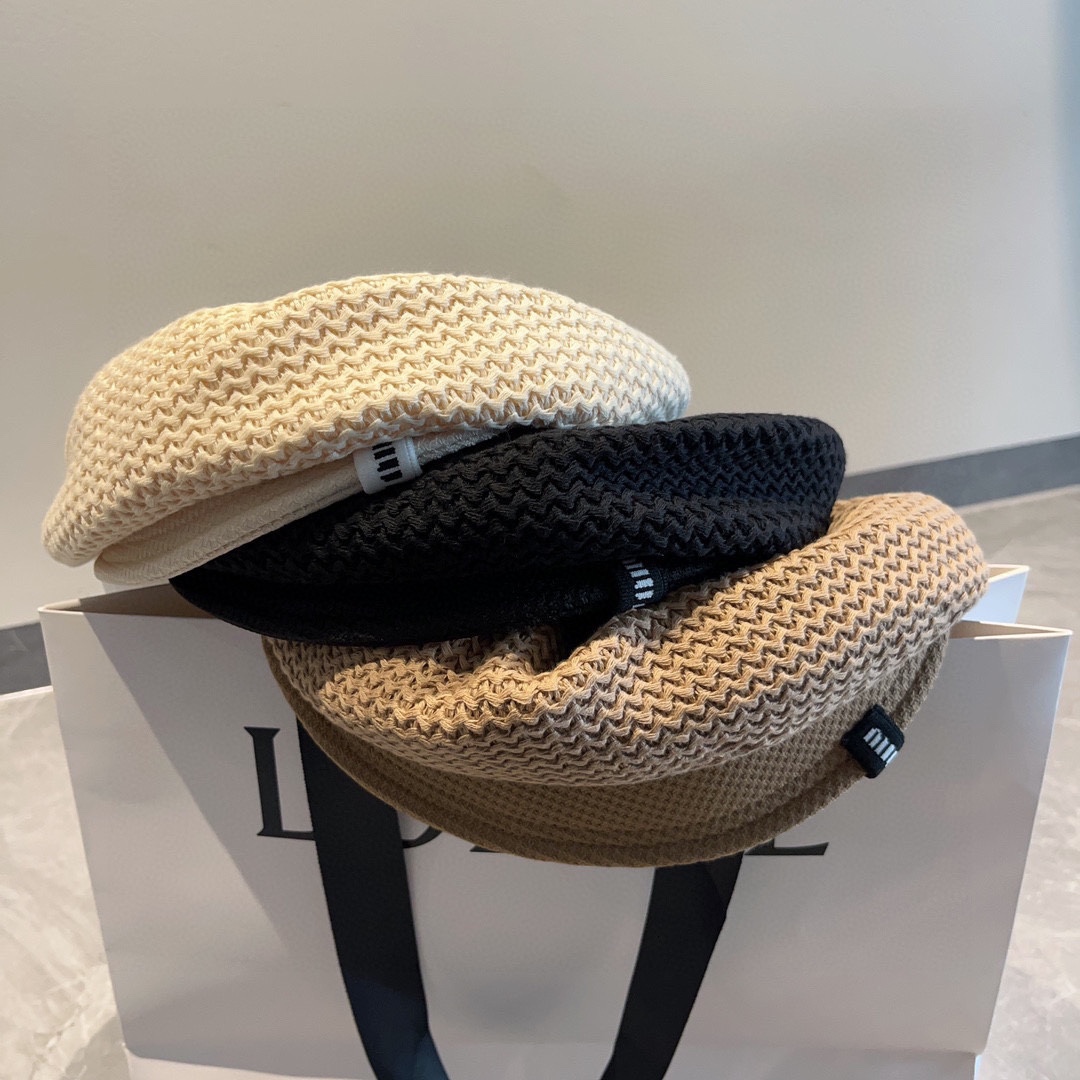 [TOP] Miu Miu New Autumn And Winter Duck Tongue Hat - 3 Colors