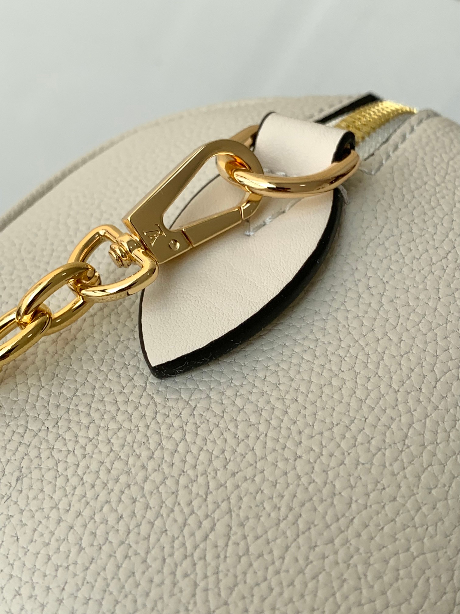 [TOP] Louis Vuitton LV Speedy Bandouliere 20 Handbag 20.5x13.5x12cm- Beige