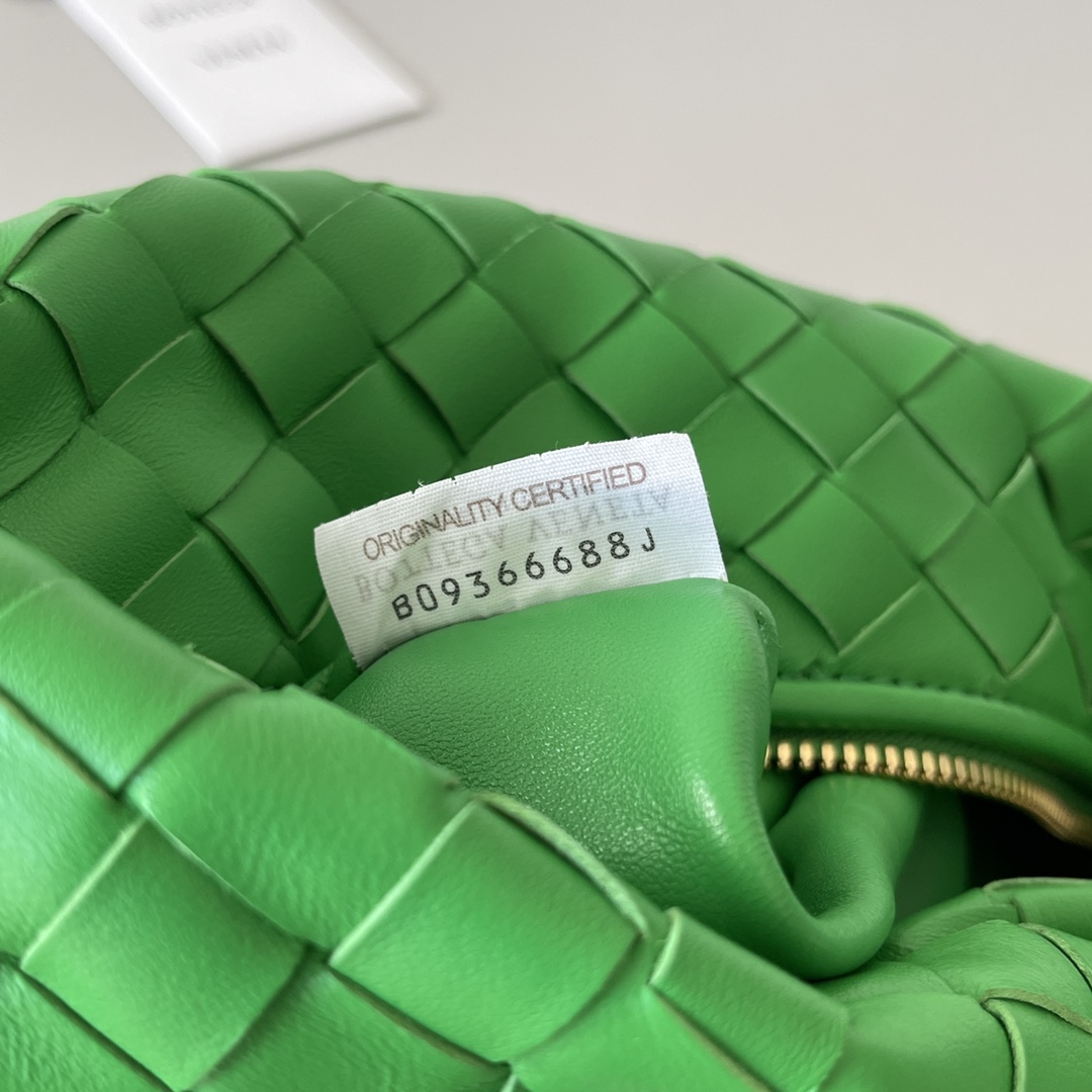 [TOP] Bottega Veneta BV Jodie Bag 2 Sizes- Green