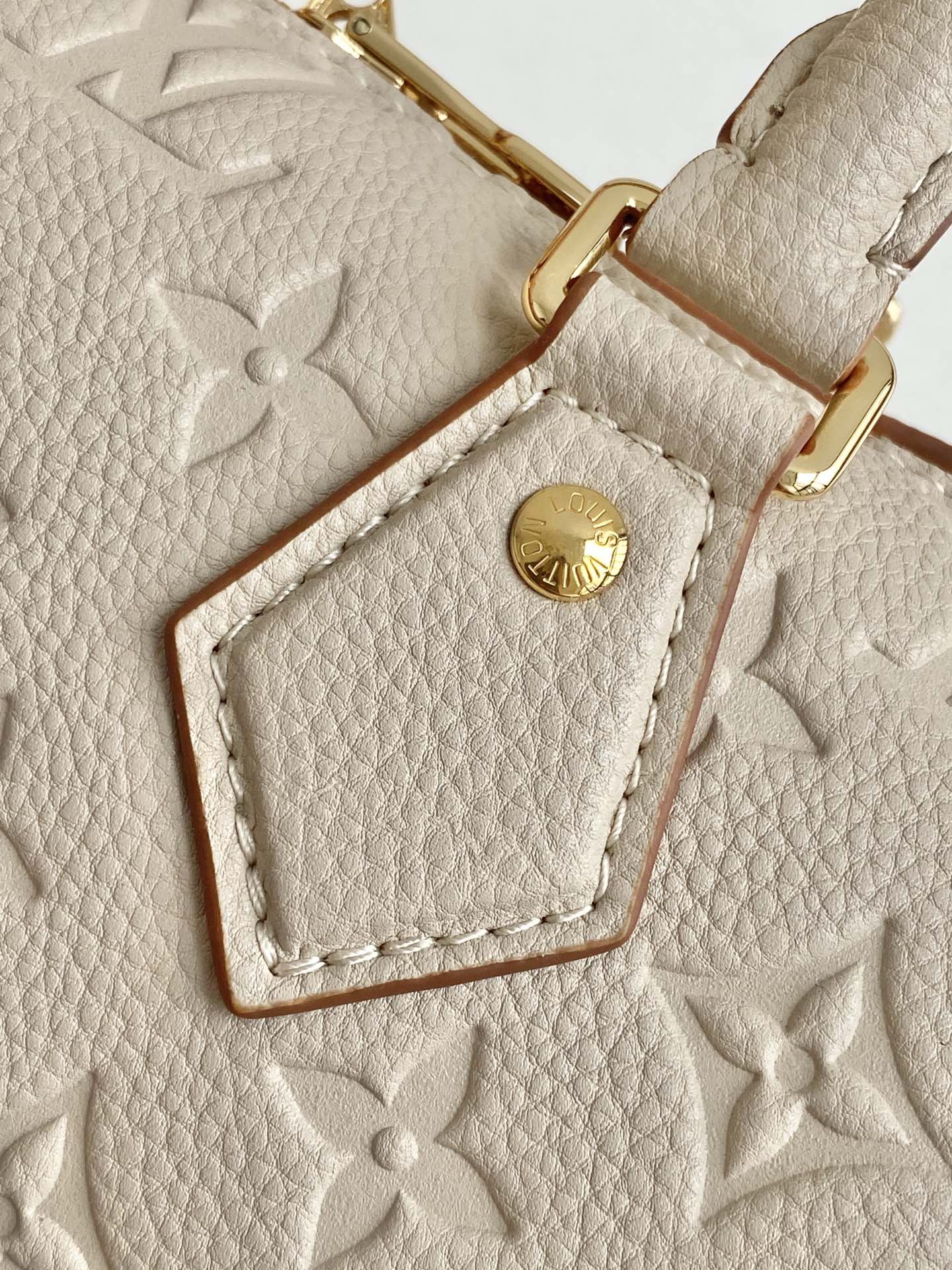 [TOP] Louis Vuitton LV Speedy Bandouliere  20 Handbag 20.5 x 13.5 x 12 cm - White