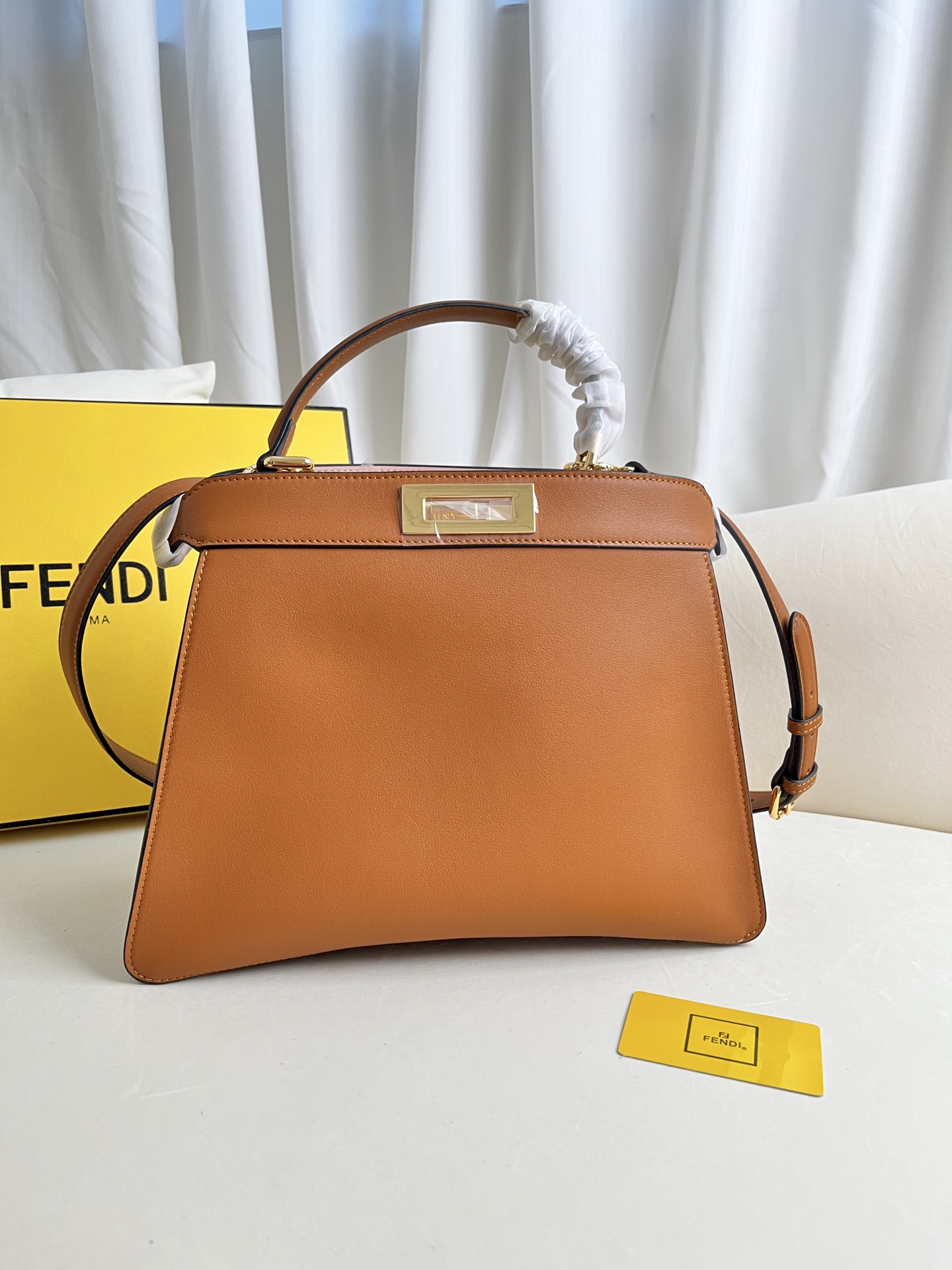 [TOP] FENDI Medium Iconic Peekaboo ISeeU Handbag - Four Colors
